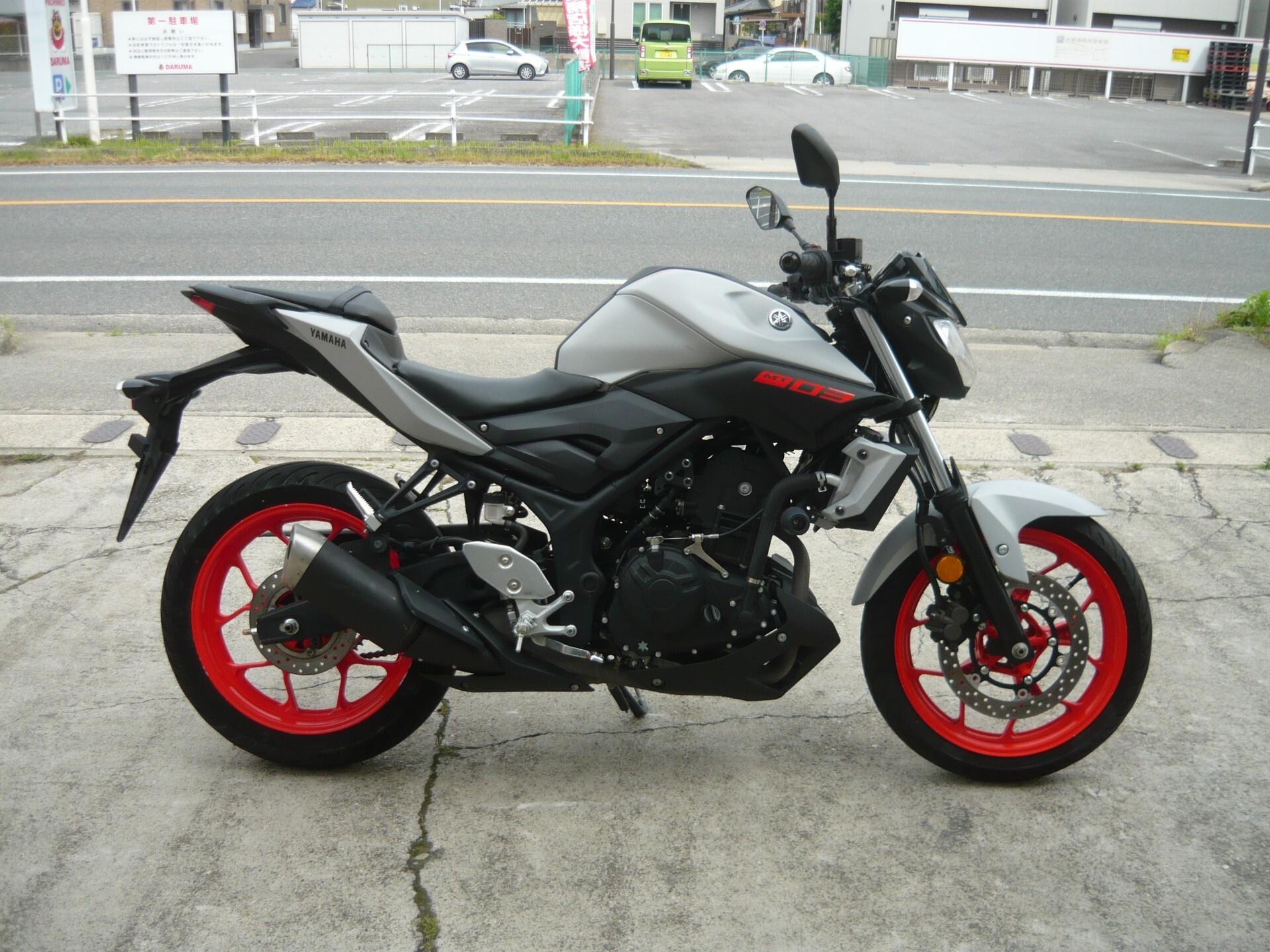 Yamaha MT-03