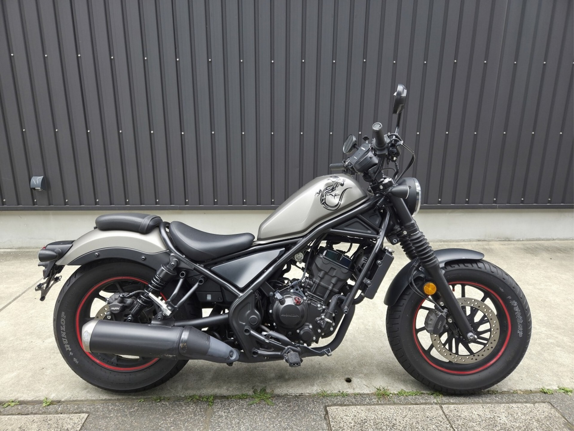 Honda REBEL