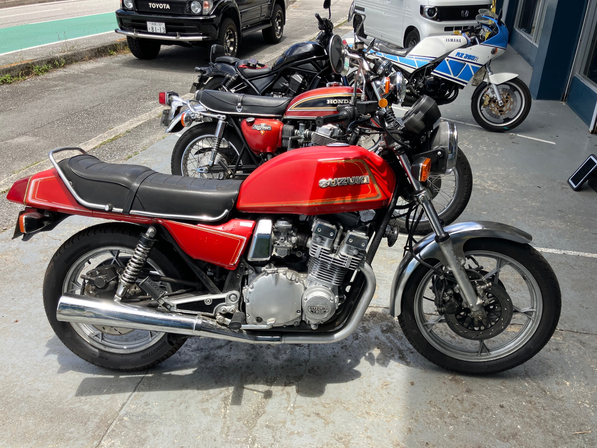 Suzuki GSX750