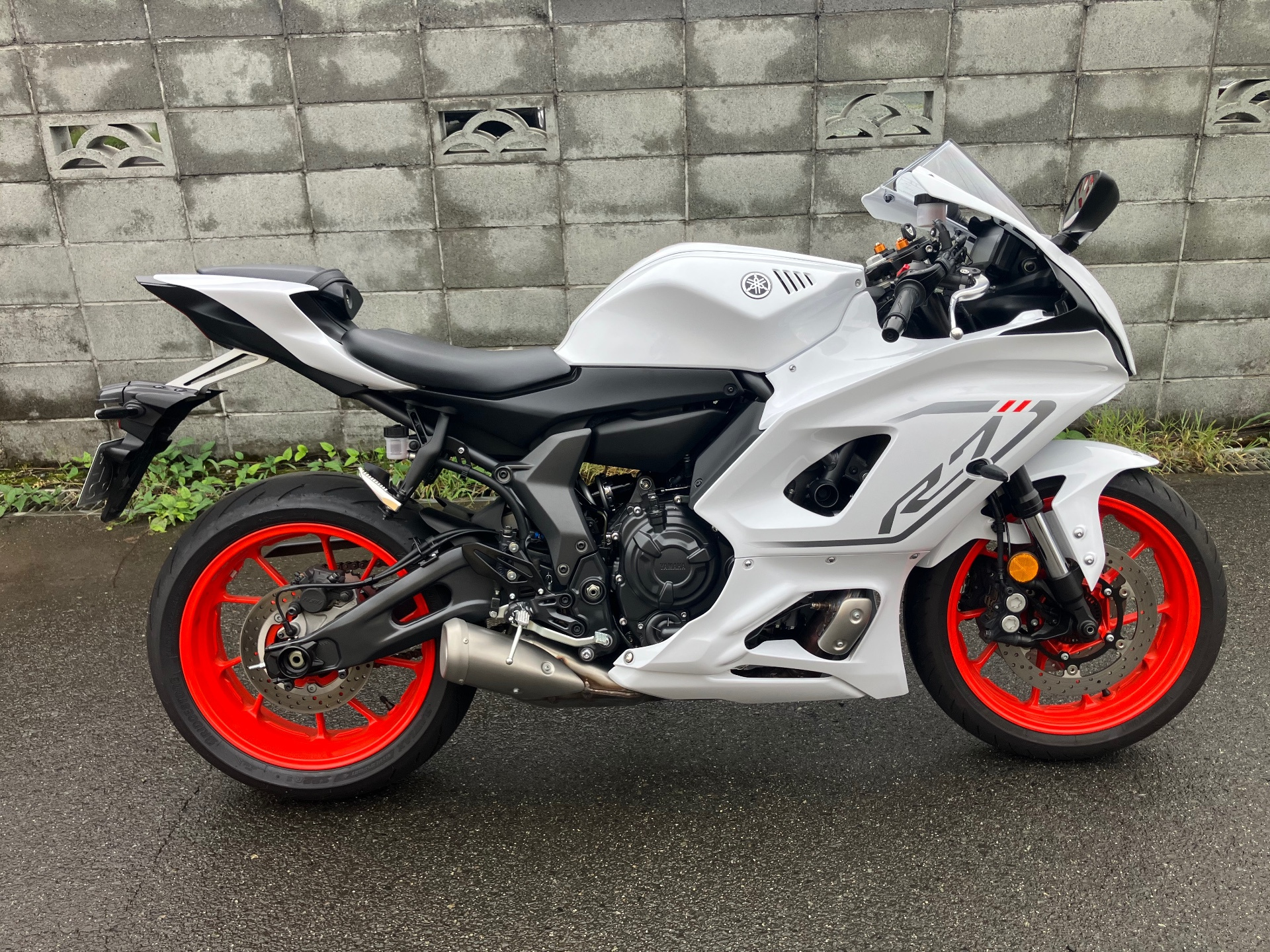 Yamaha YZF-R7
