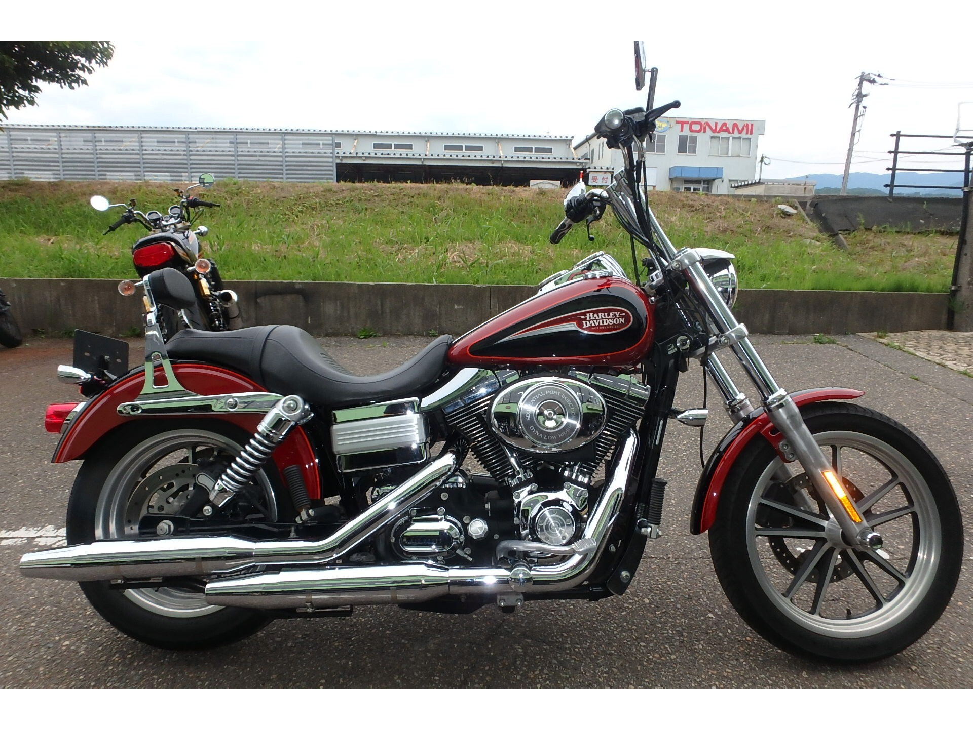 Harley-Davidson HARLEY FXDL1580