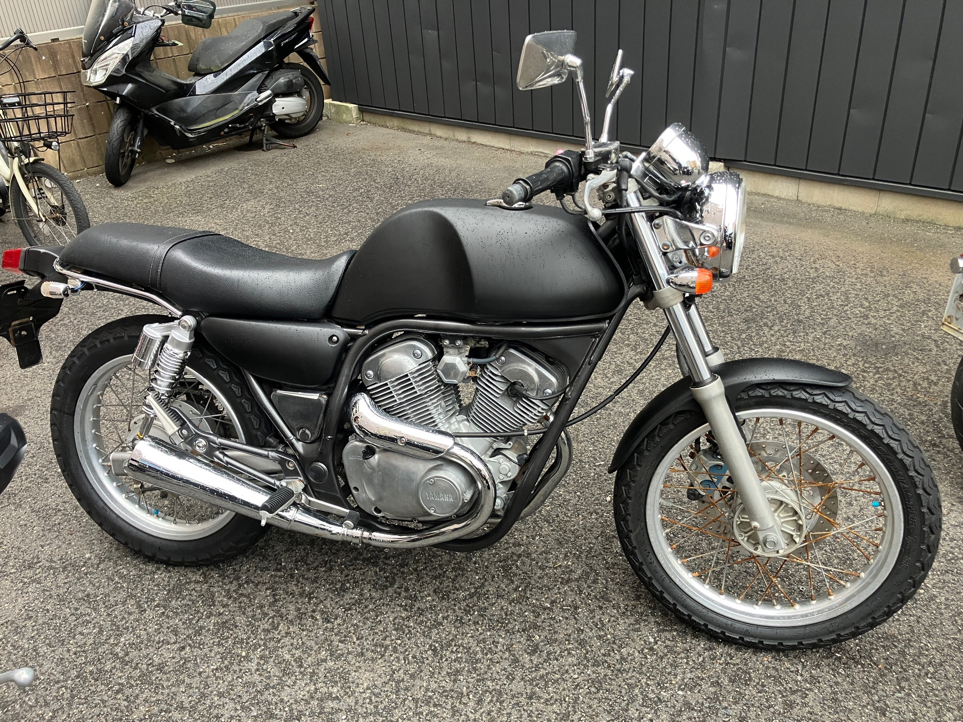 Yamaha SRV250