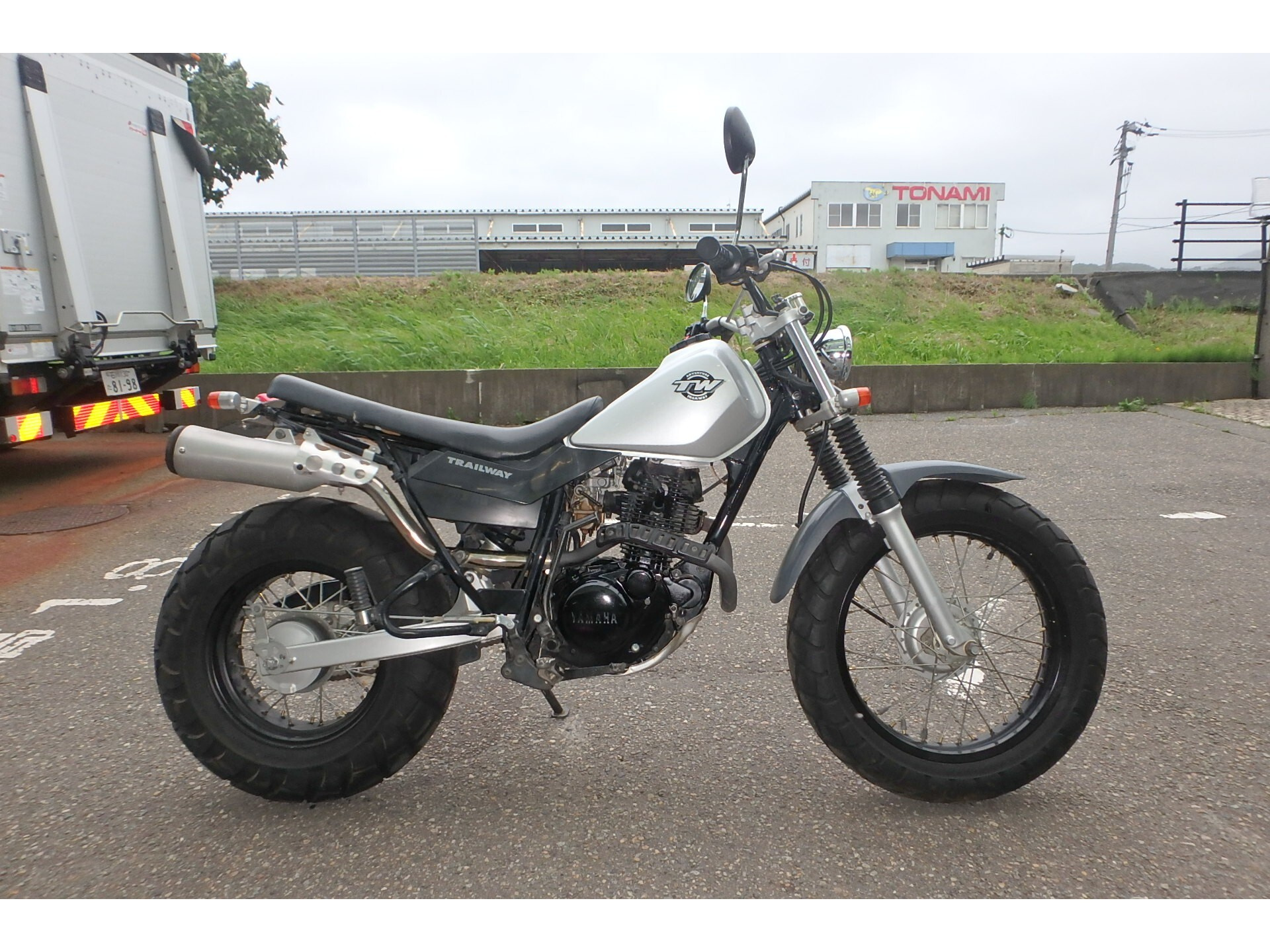 Yamaha TW200