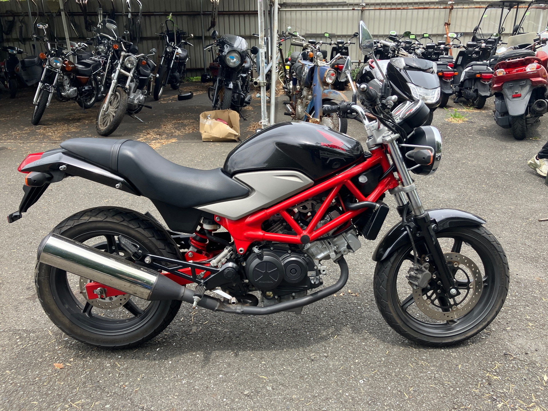 Honda VTR250