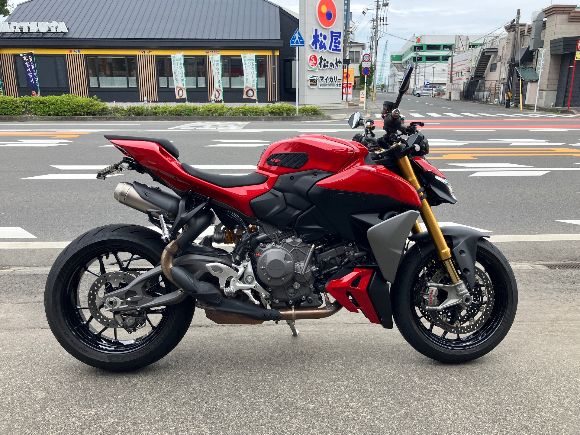 OTHER DUCATI STREET FIGHTER V2S