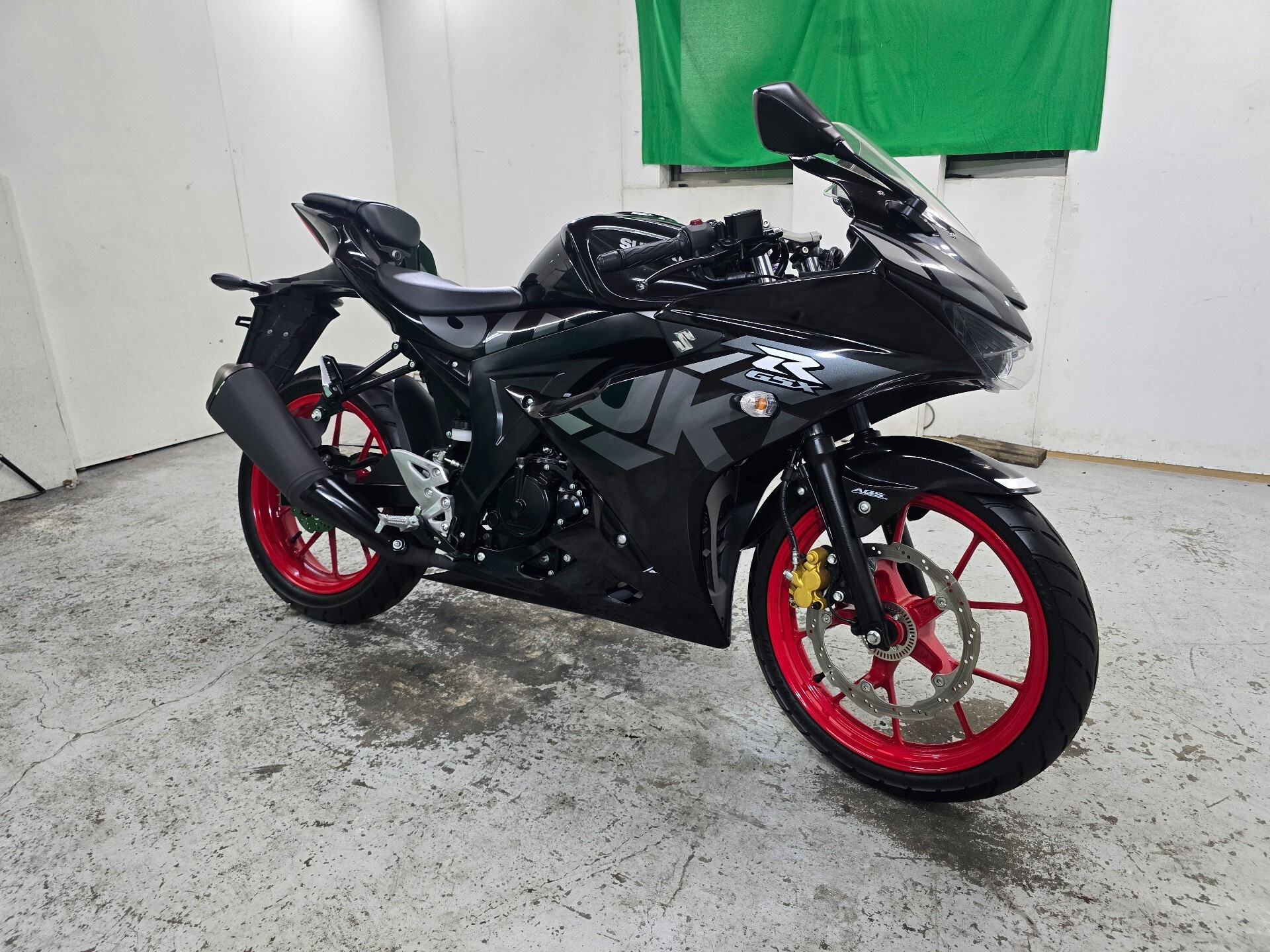 OTHER GSX-R125 ABS
