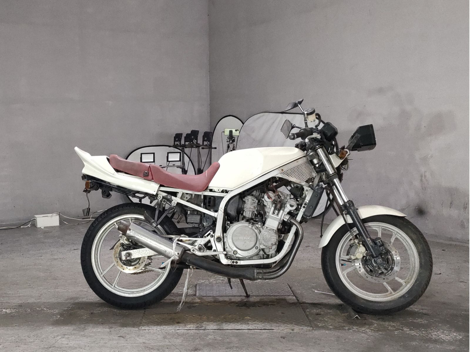 Suzuki GF250