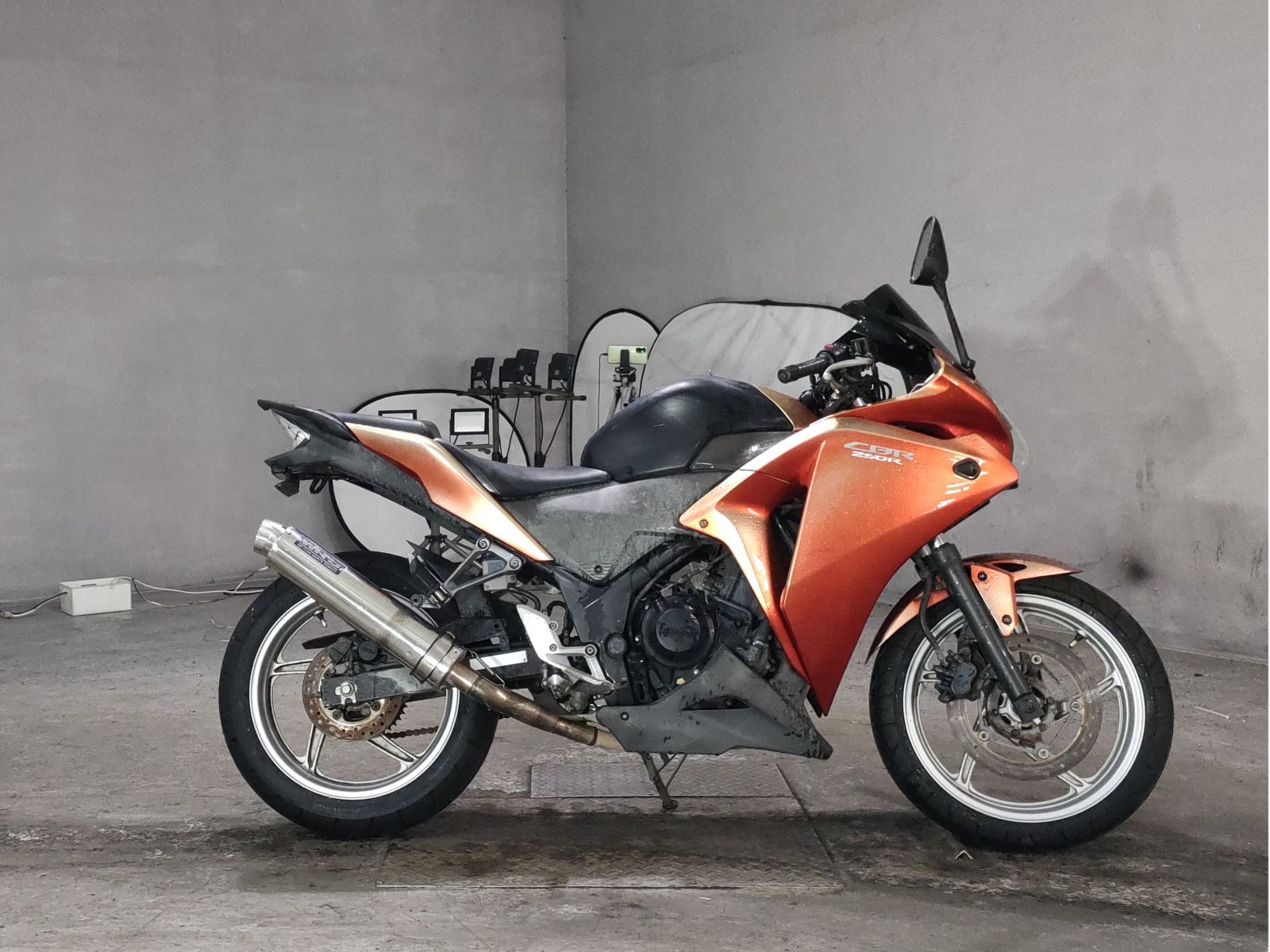 Honda CBR250R