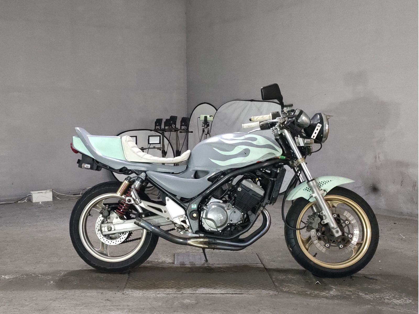 Kawasaki BALIUS250-2