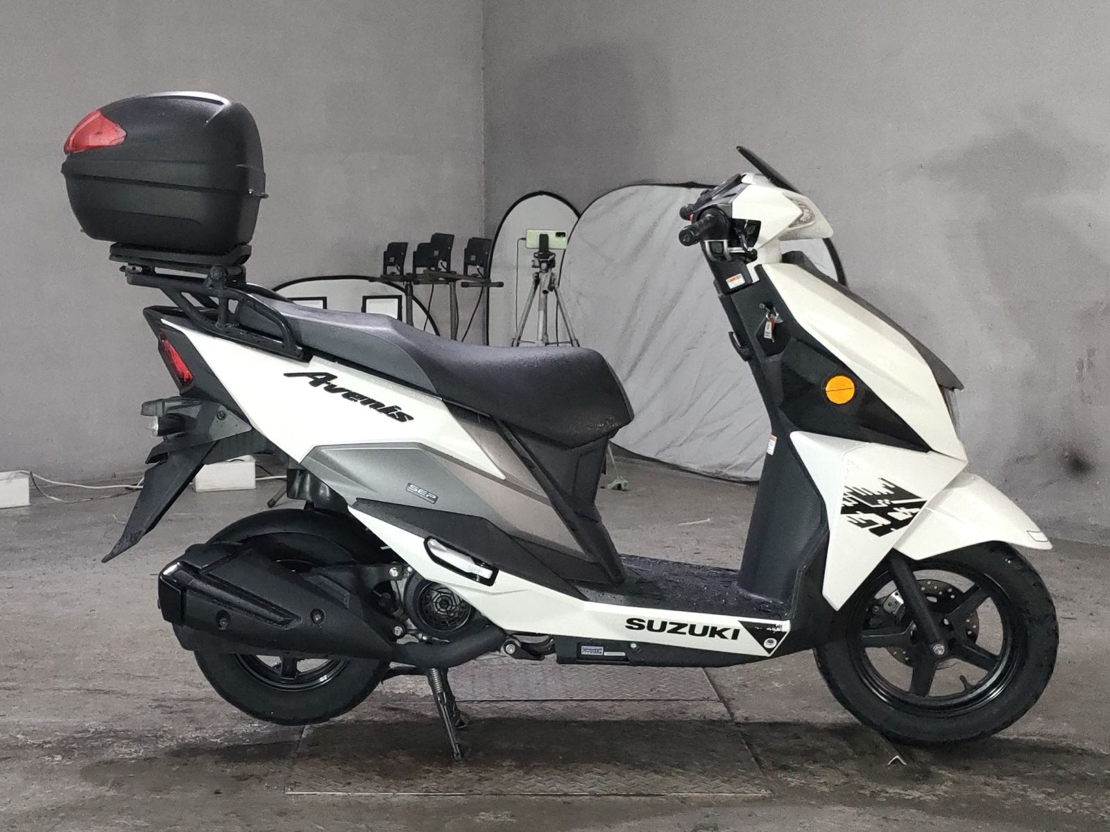 Suzuki AVENIS125