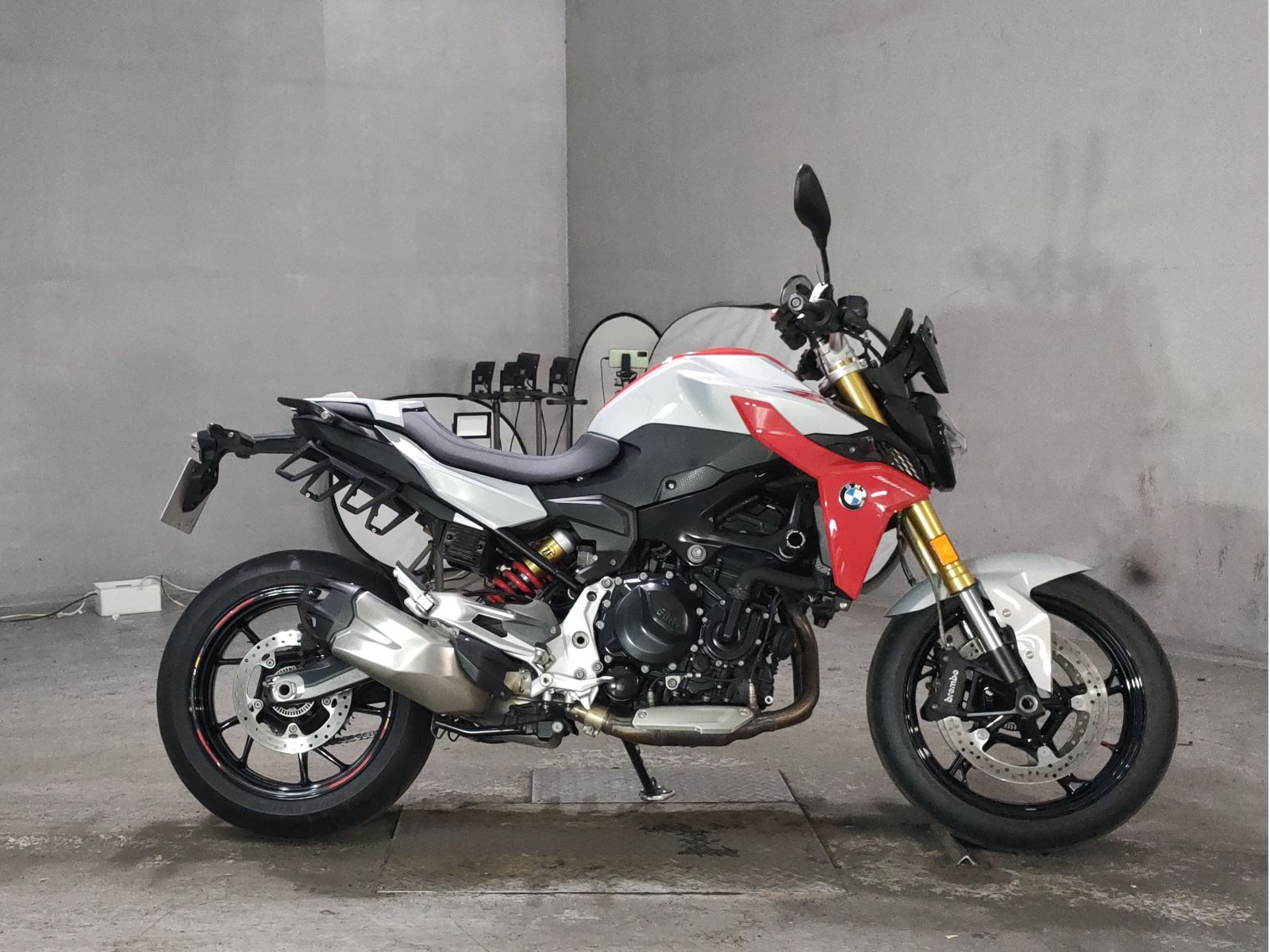 OTHER BMW F900R