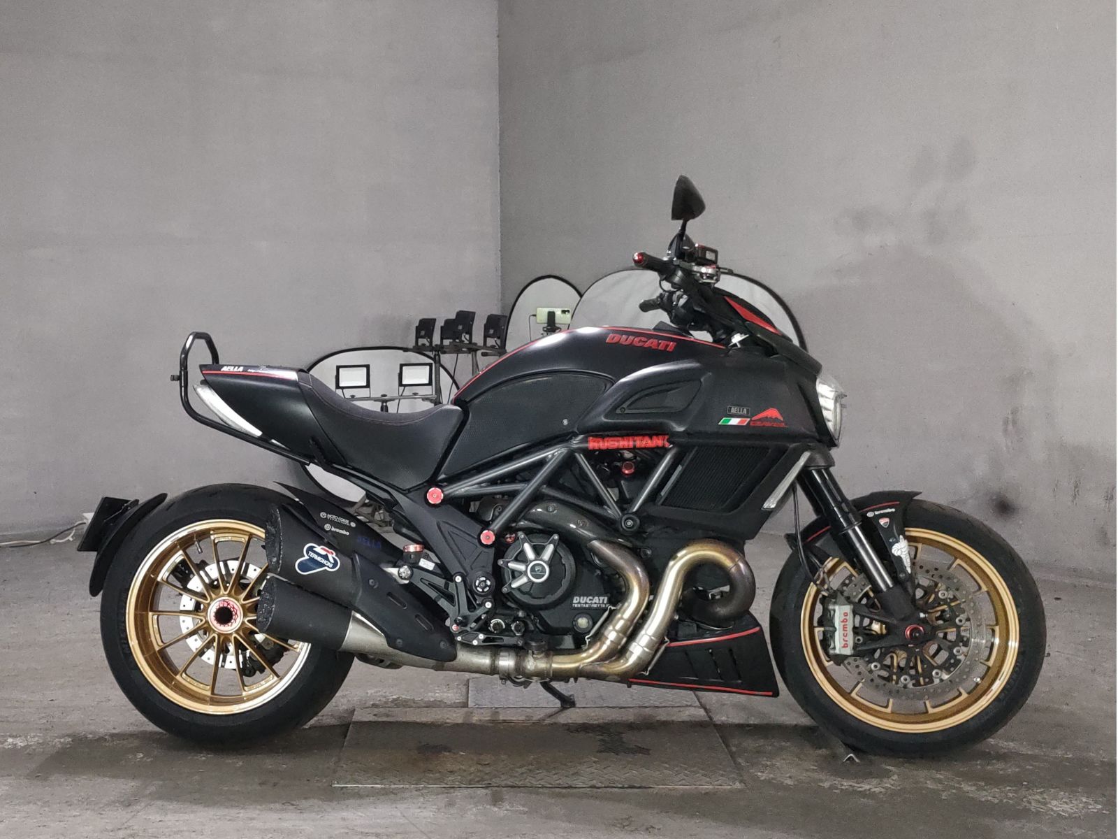 OTHER DUCATI DIAVEL DARK