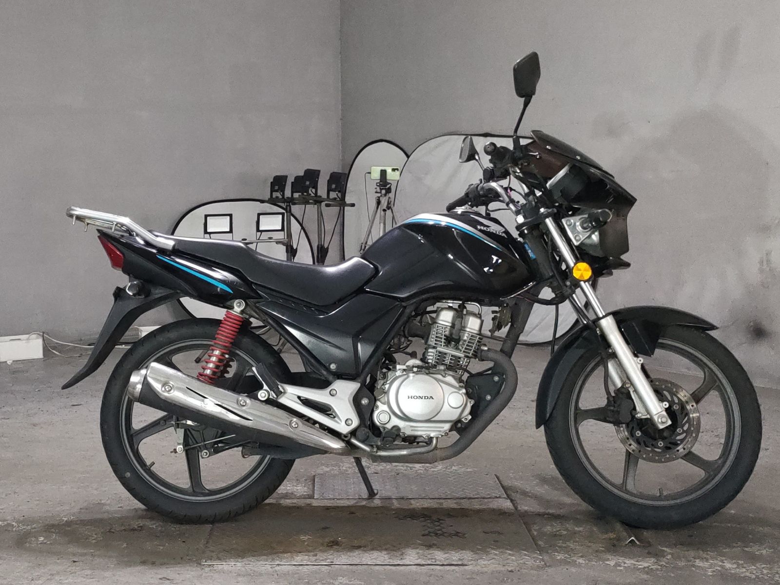 Honda CBF125