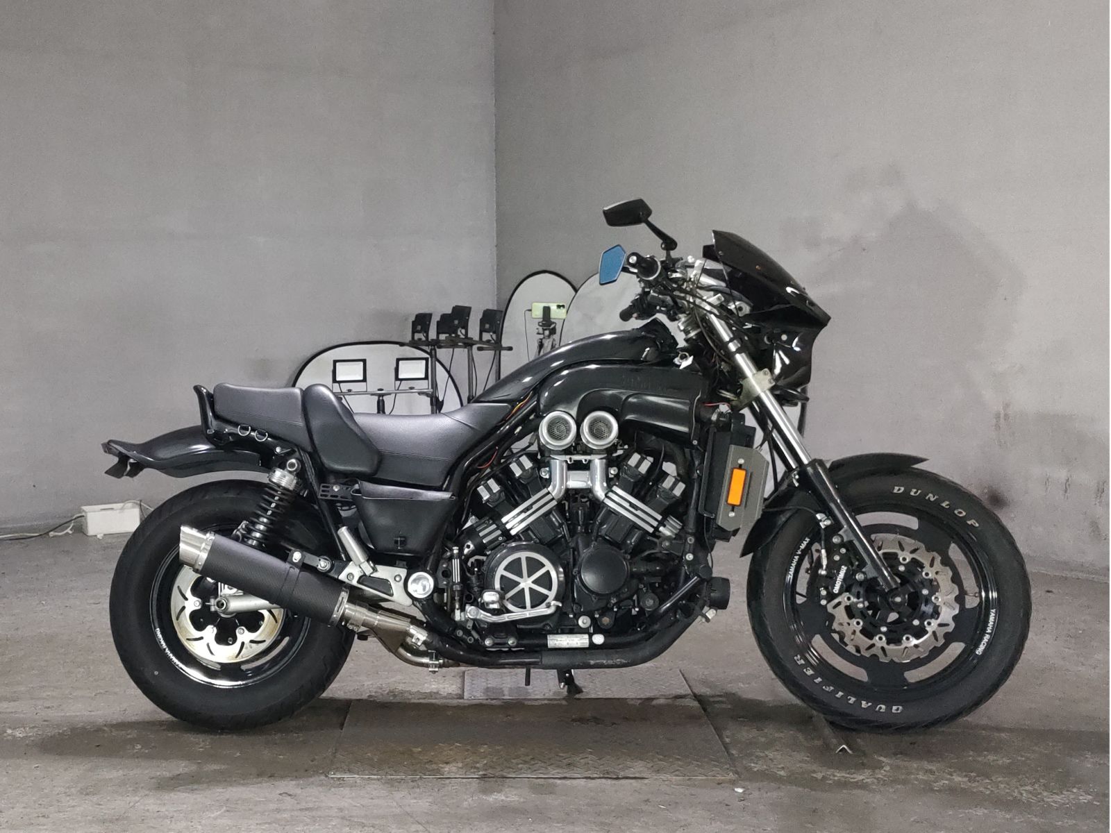Yamaha V-MAX