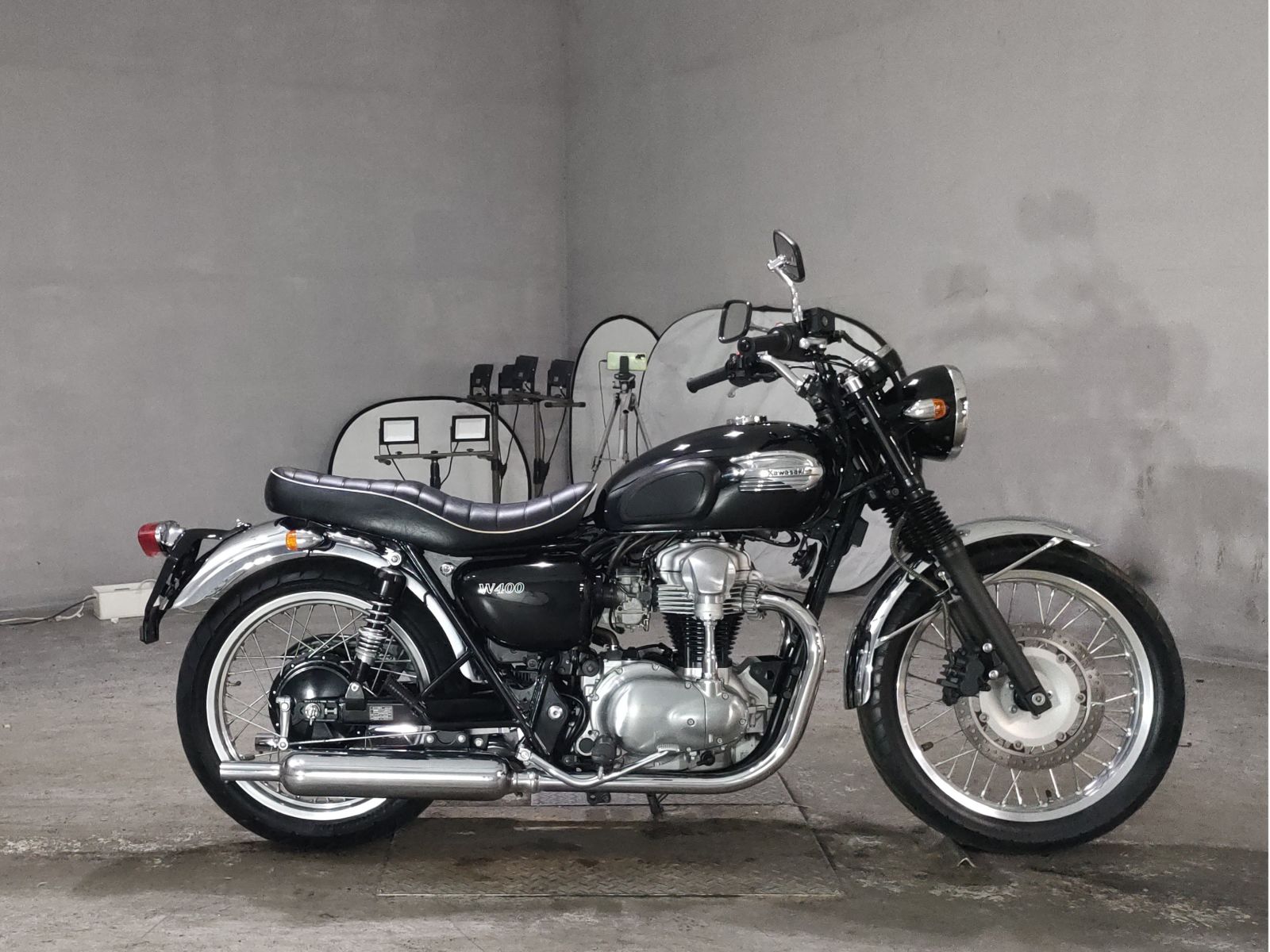 Kawasaki W400