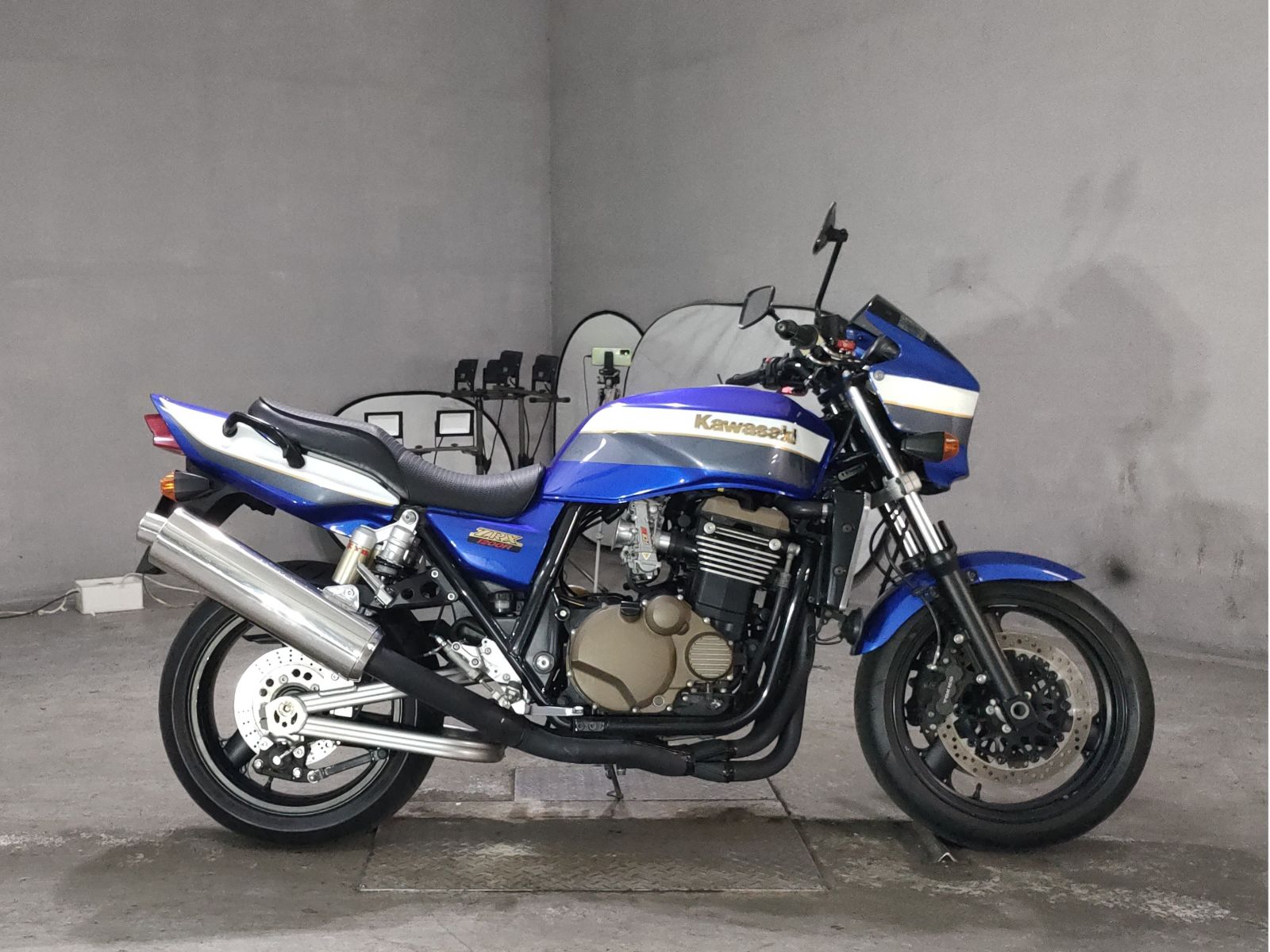 Kawasaki ZRX1200R