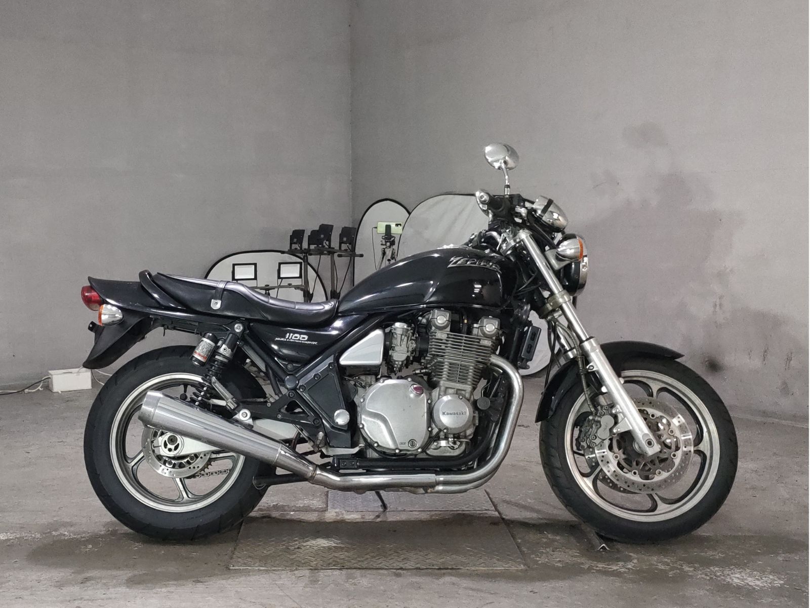 Kawasaki ZEPHYR1100