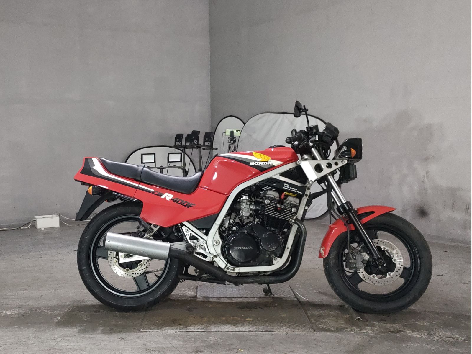 Honda CBR400F