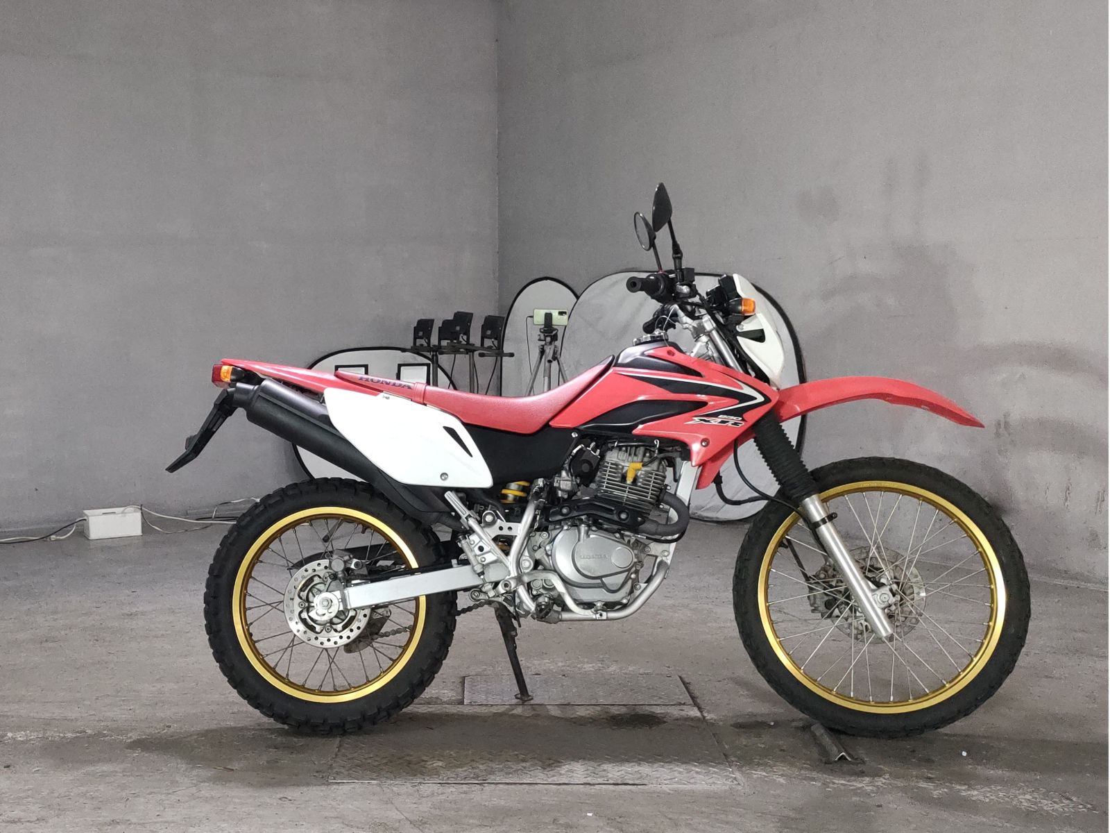 Honda XR230