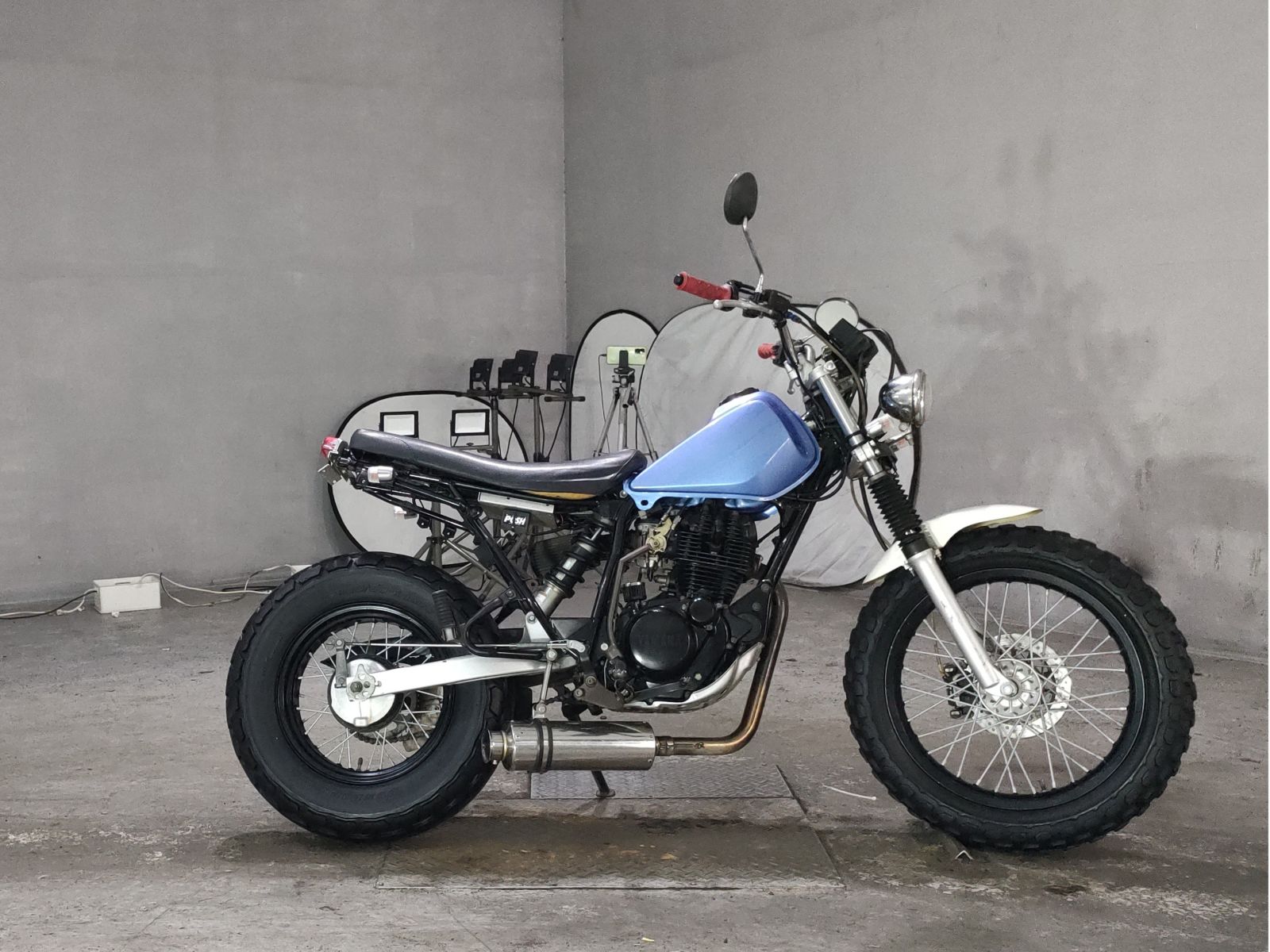 Yamaha TW200