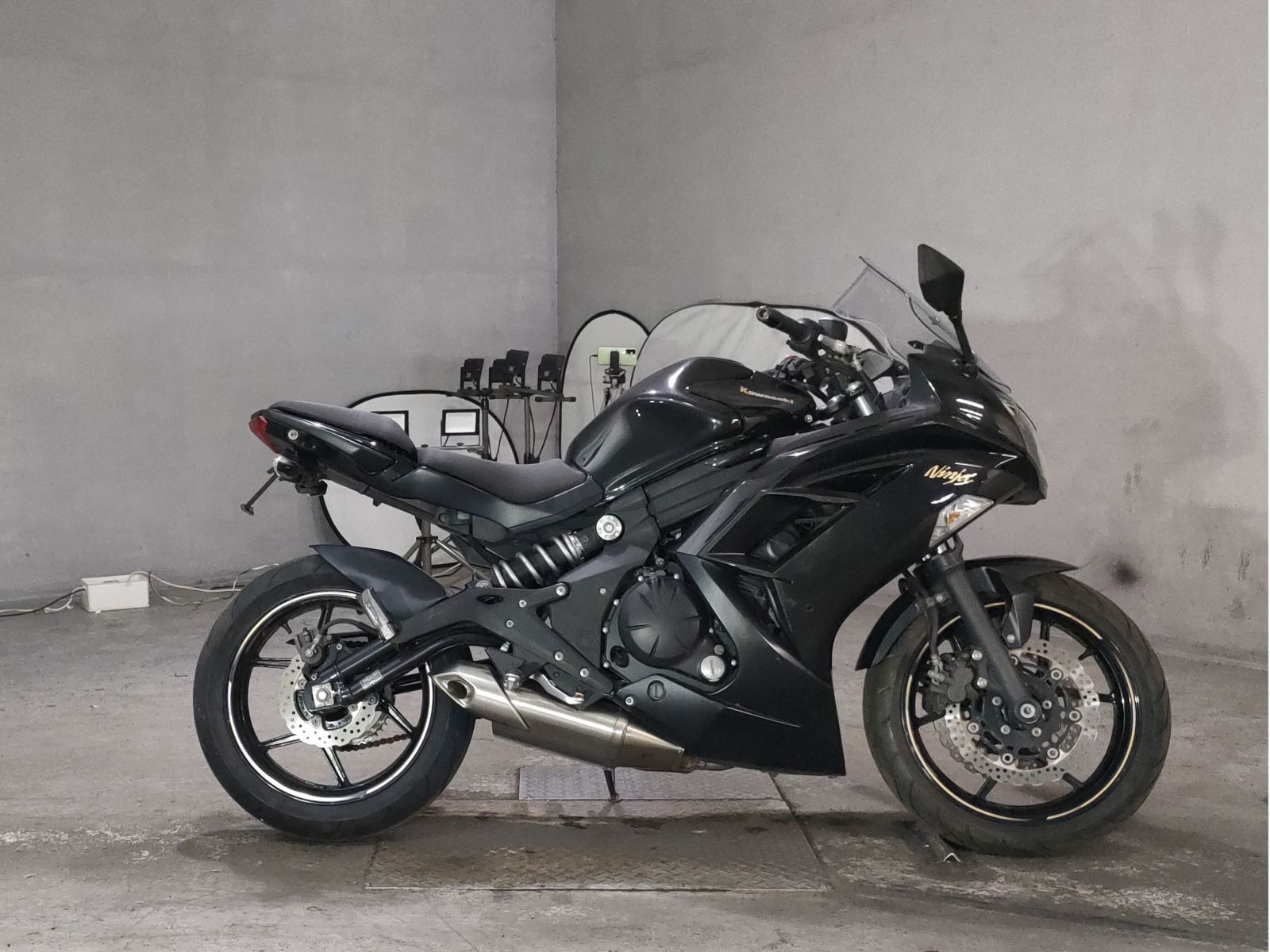 Kawasaki NINJA400