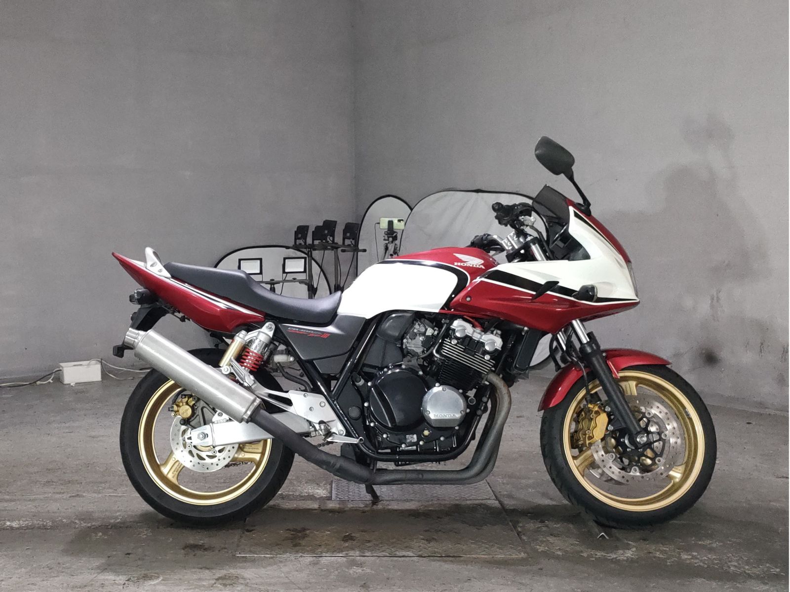 Honda CB400SFV-3 BOLDOR