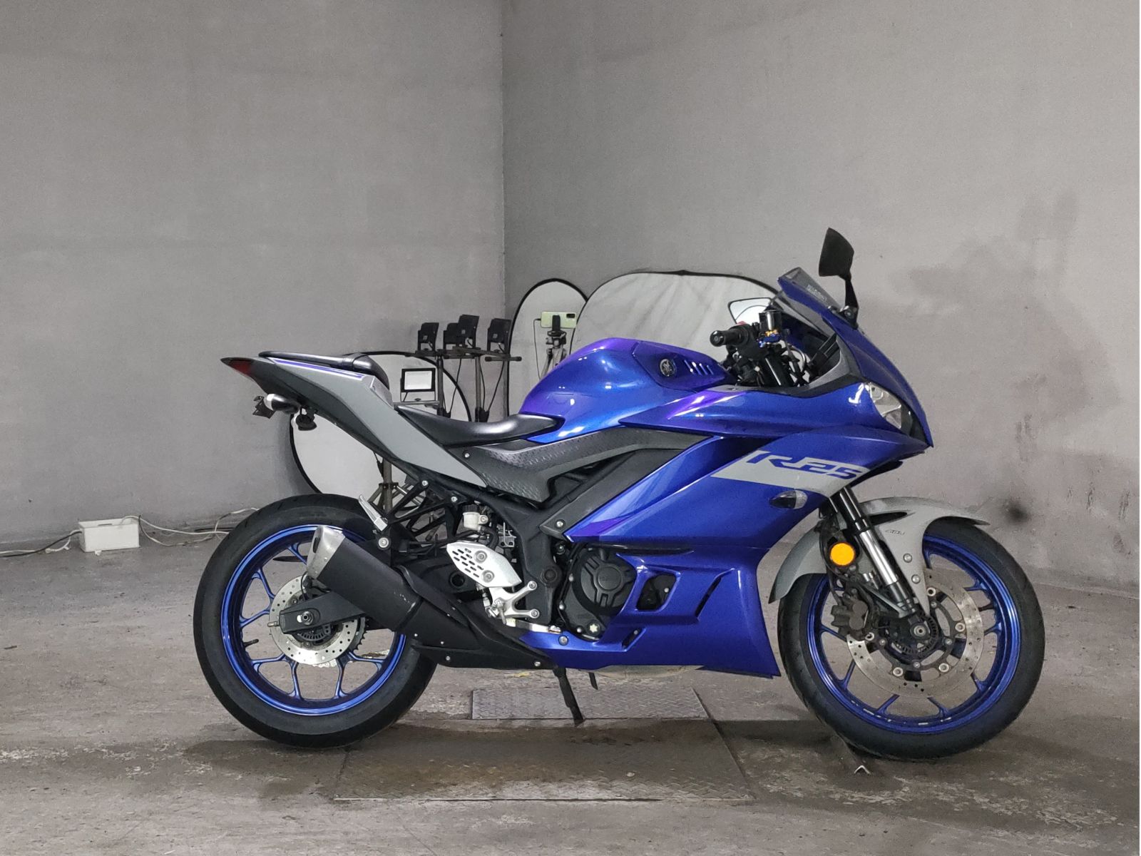 Yamaha YZF-R25