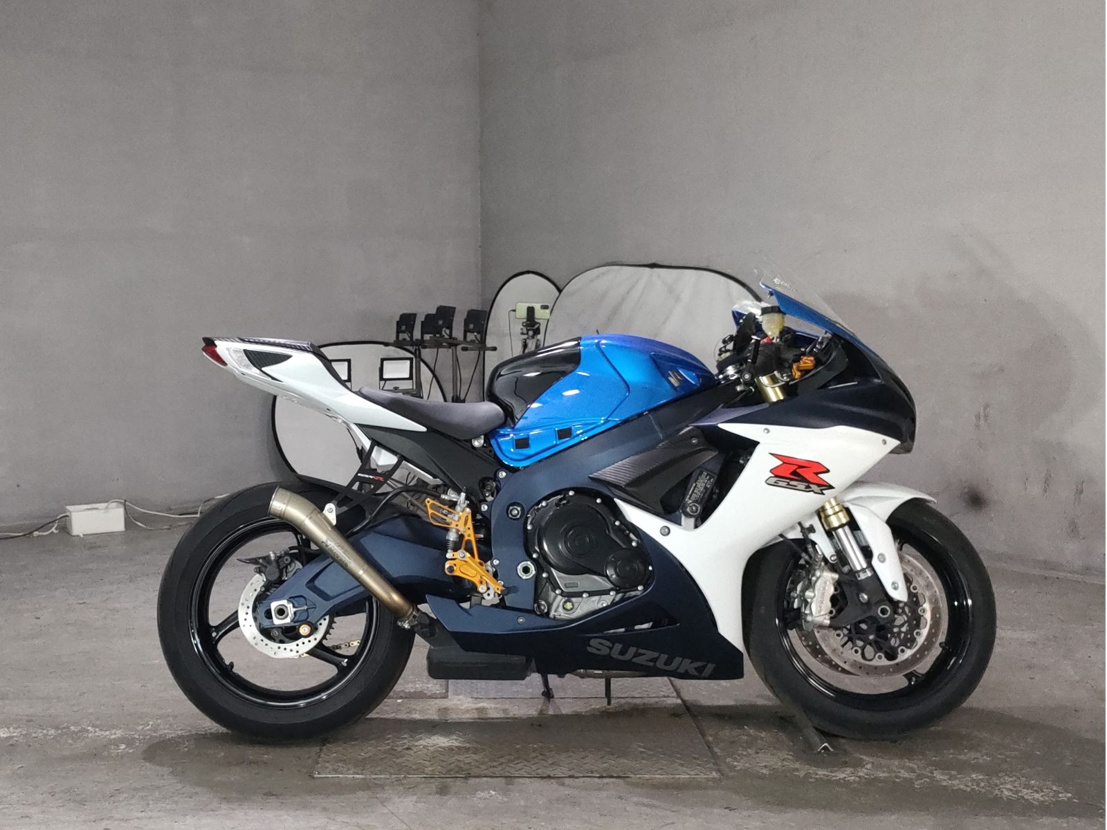 Suzuki GSX-R750