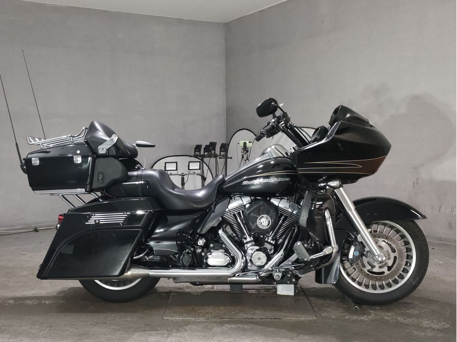 Harley-Davidson HARLEY FLTRU1690