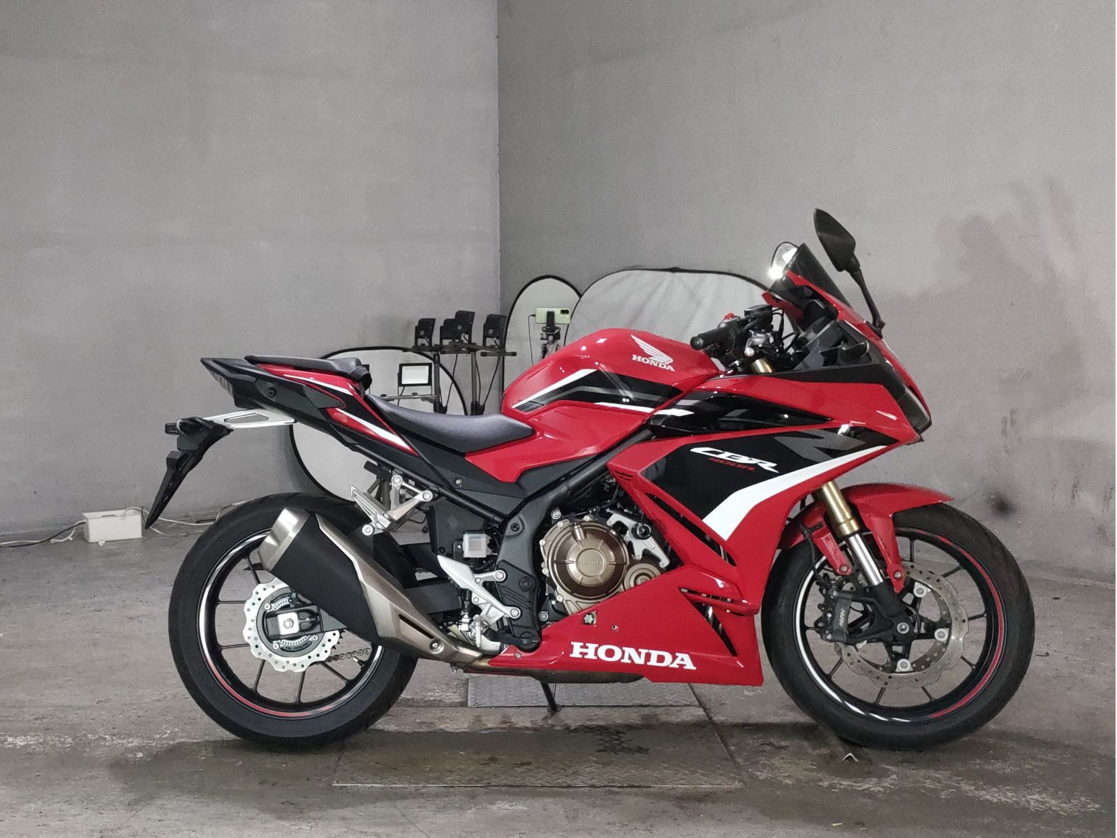 Honda CBR400R