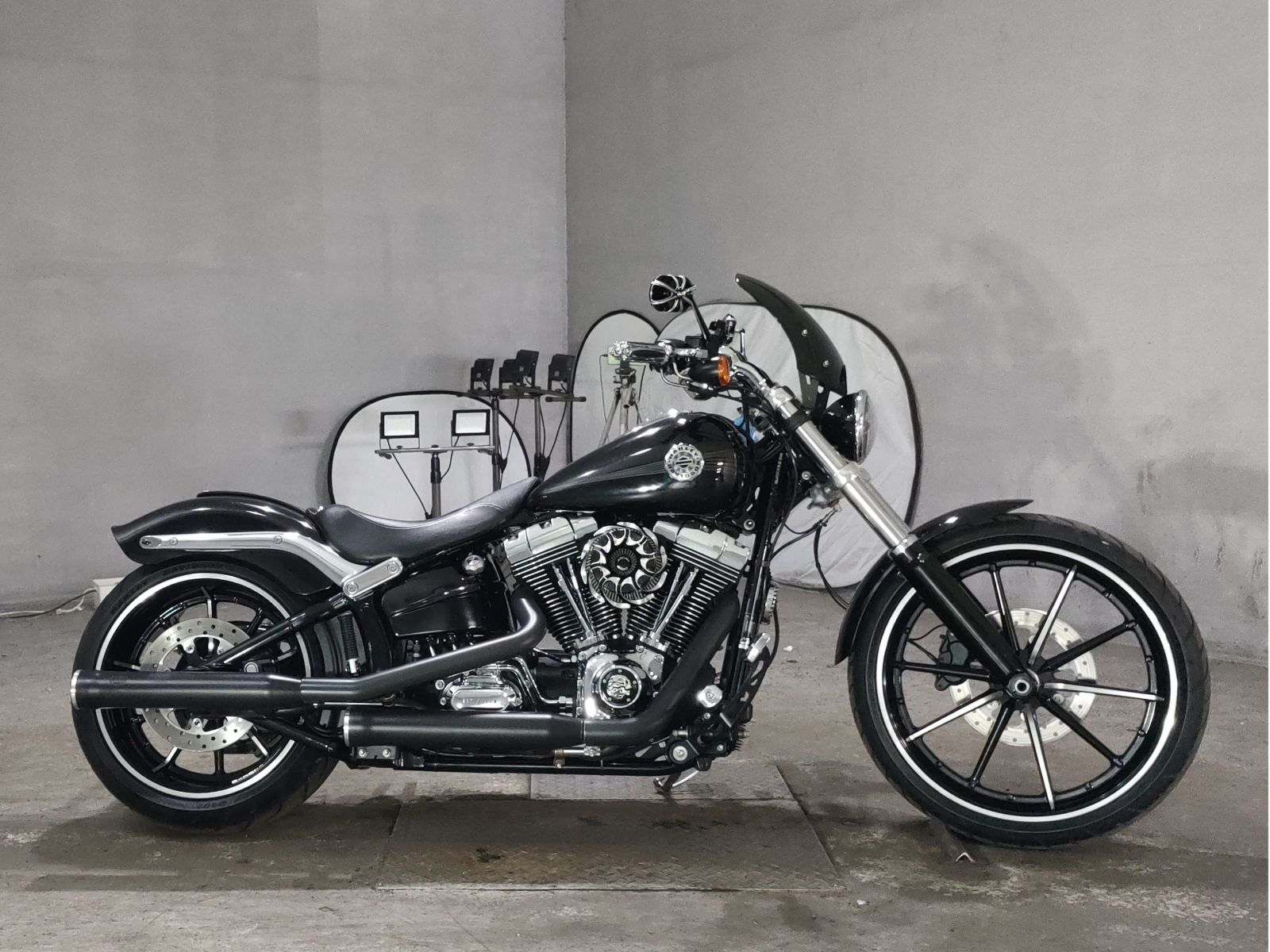 Harley-Davidson HARLEY FXSB BREAKOUT