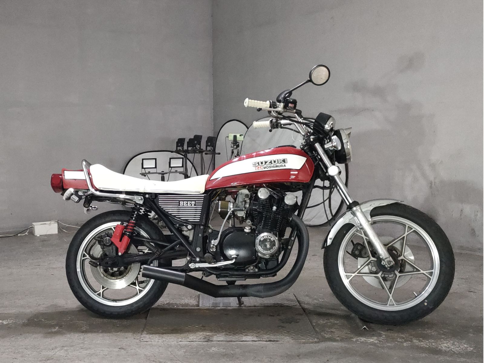 Suzuki GS750