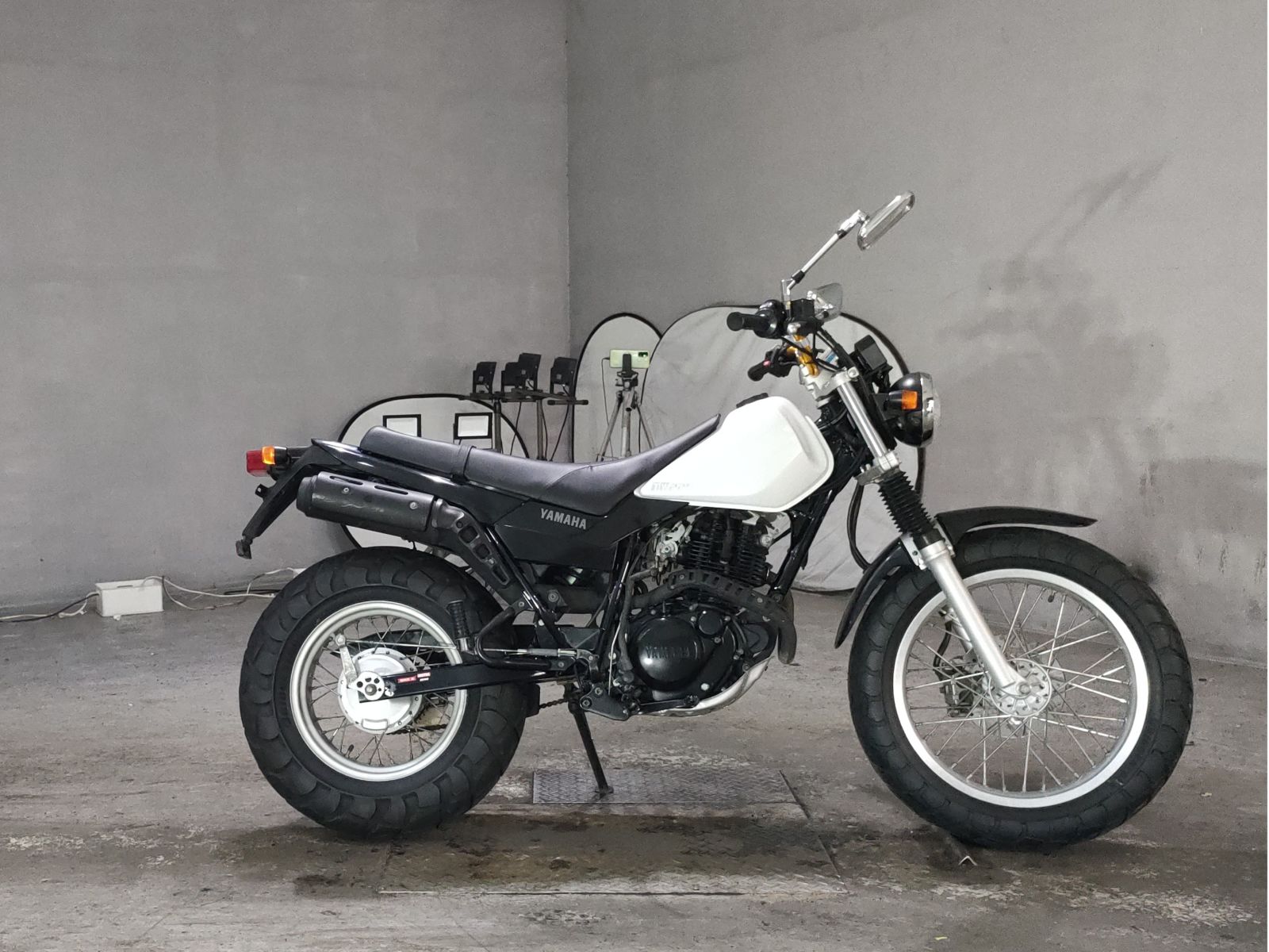 Yamaha TW225