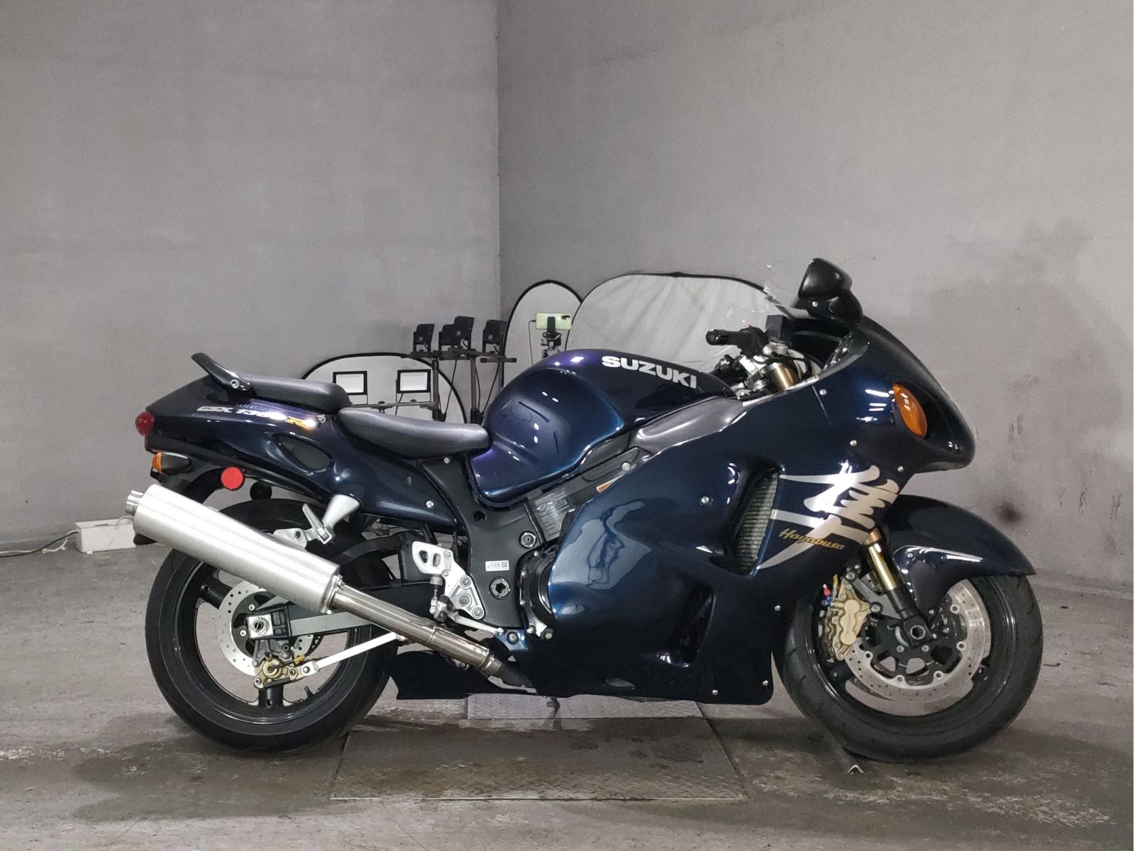 Suzuki GSX1300R HAYABUSA