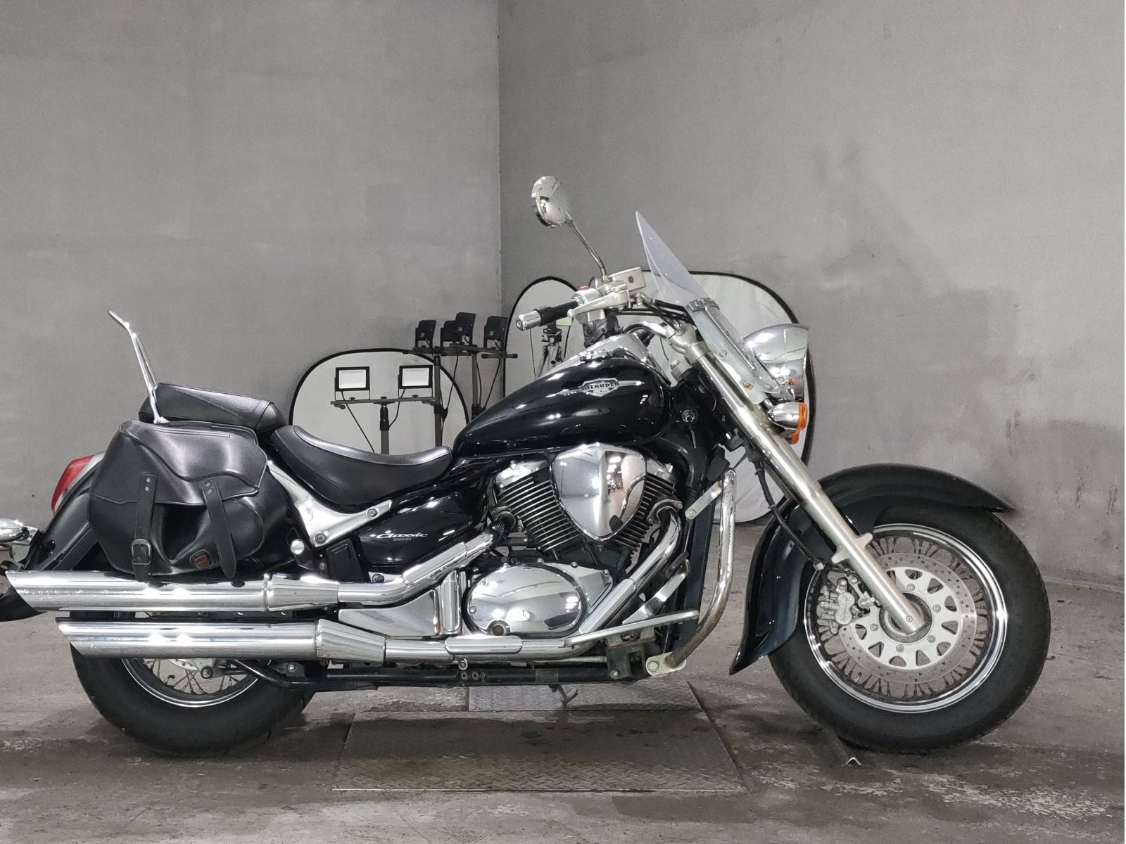Suzuki INTRUDER 400 CLASSIC