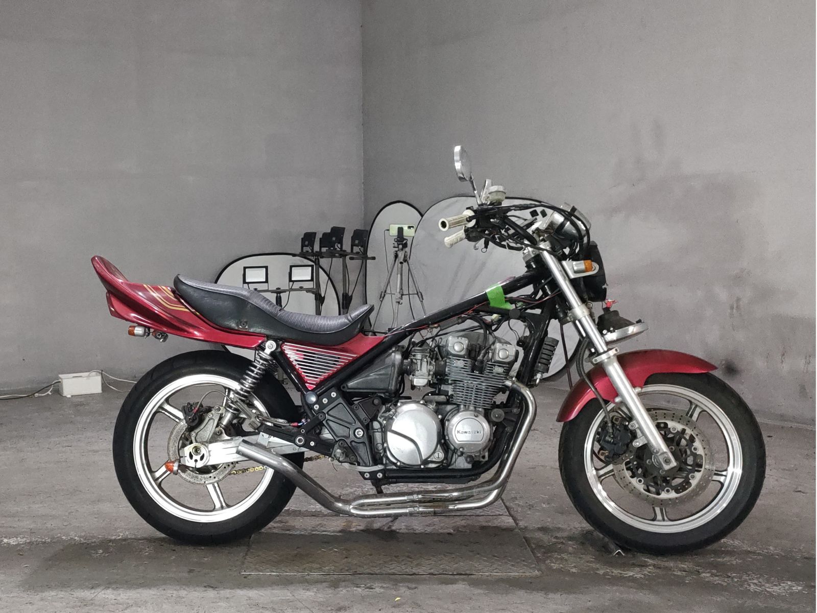 Kawasaki ZEPHYR400