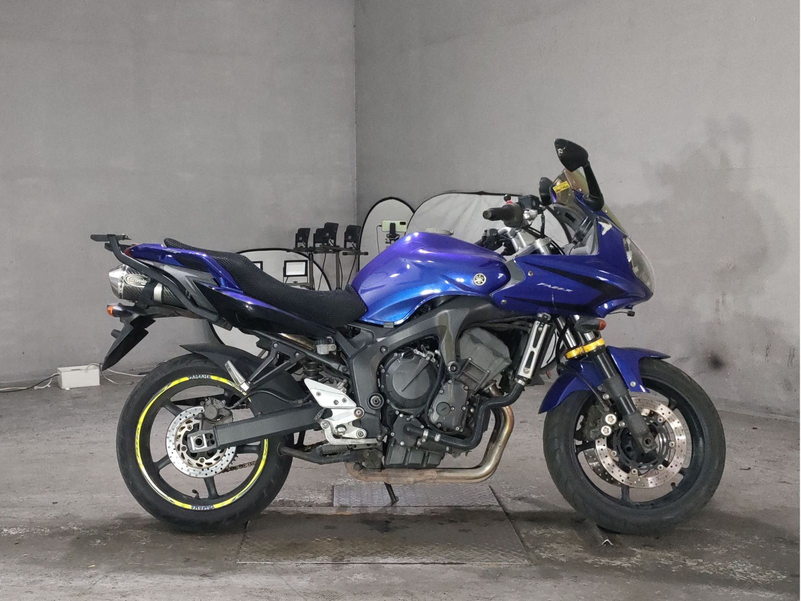 Yamaha FZ-6S FEATHER