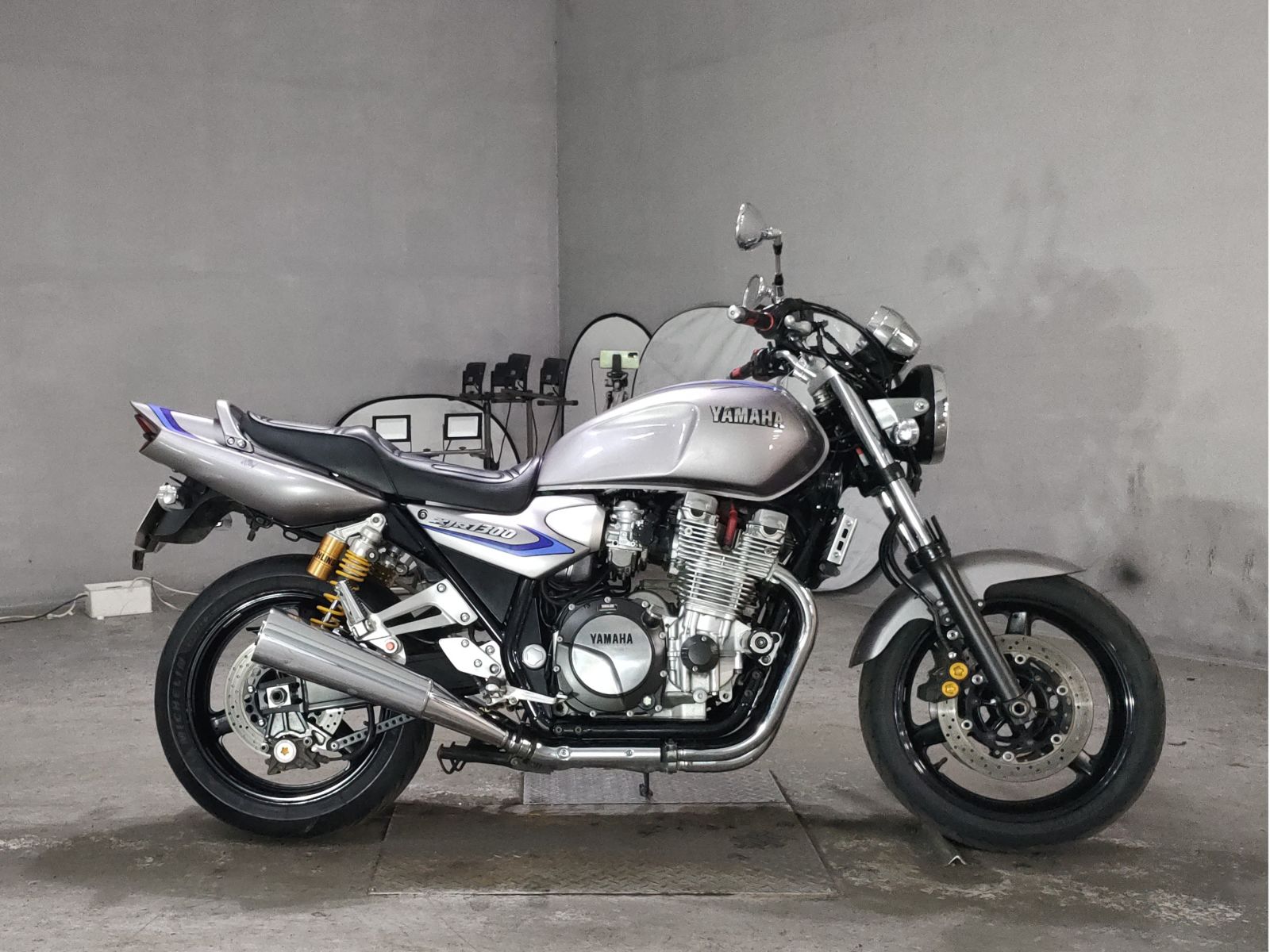 Yamaha XJR1300