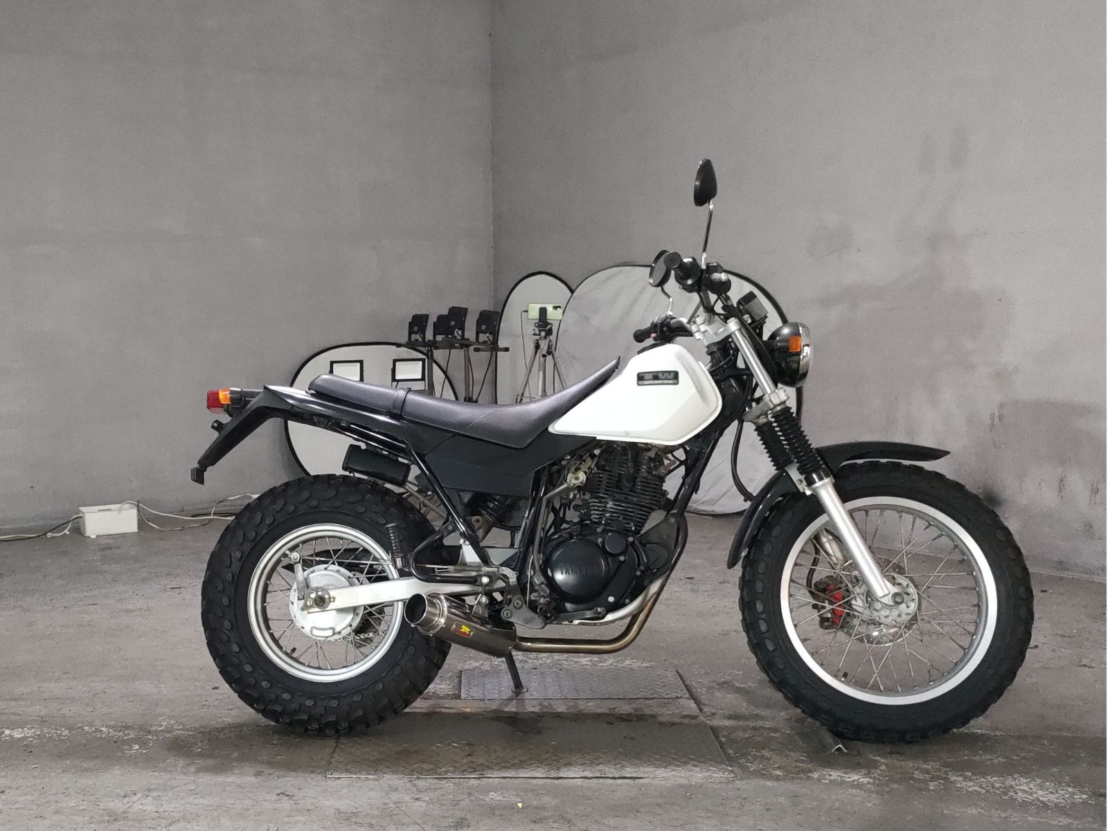 Yamaha TW225
