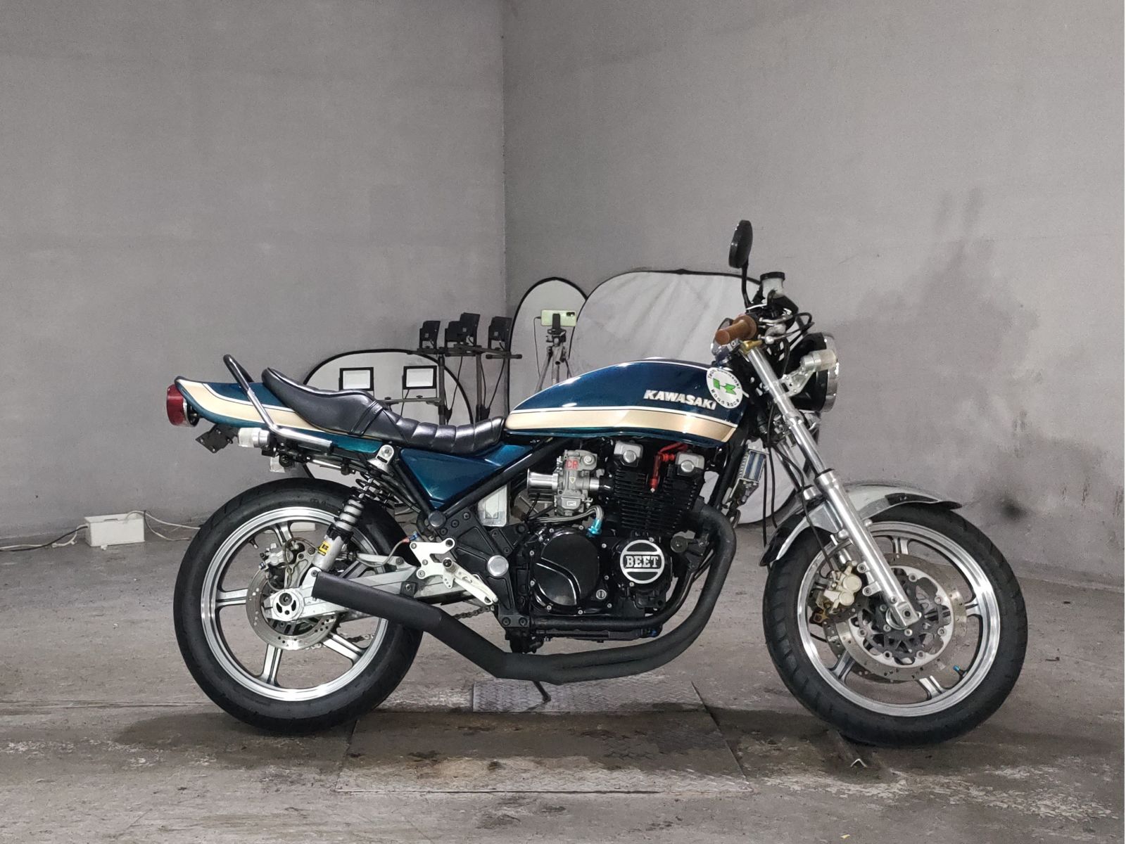 Kawasaki ZEPHYR400
