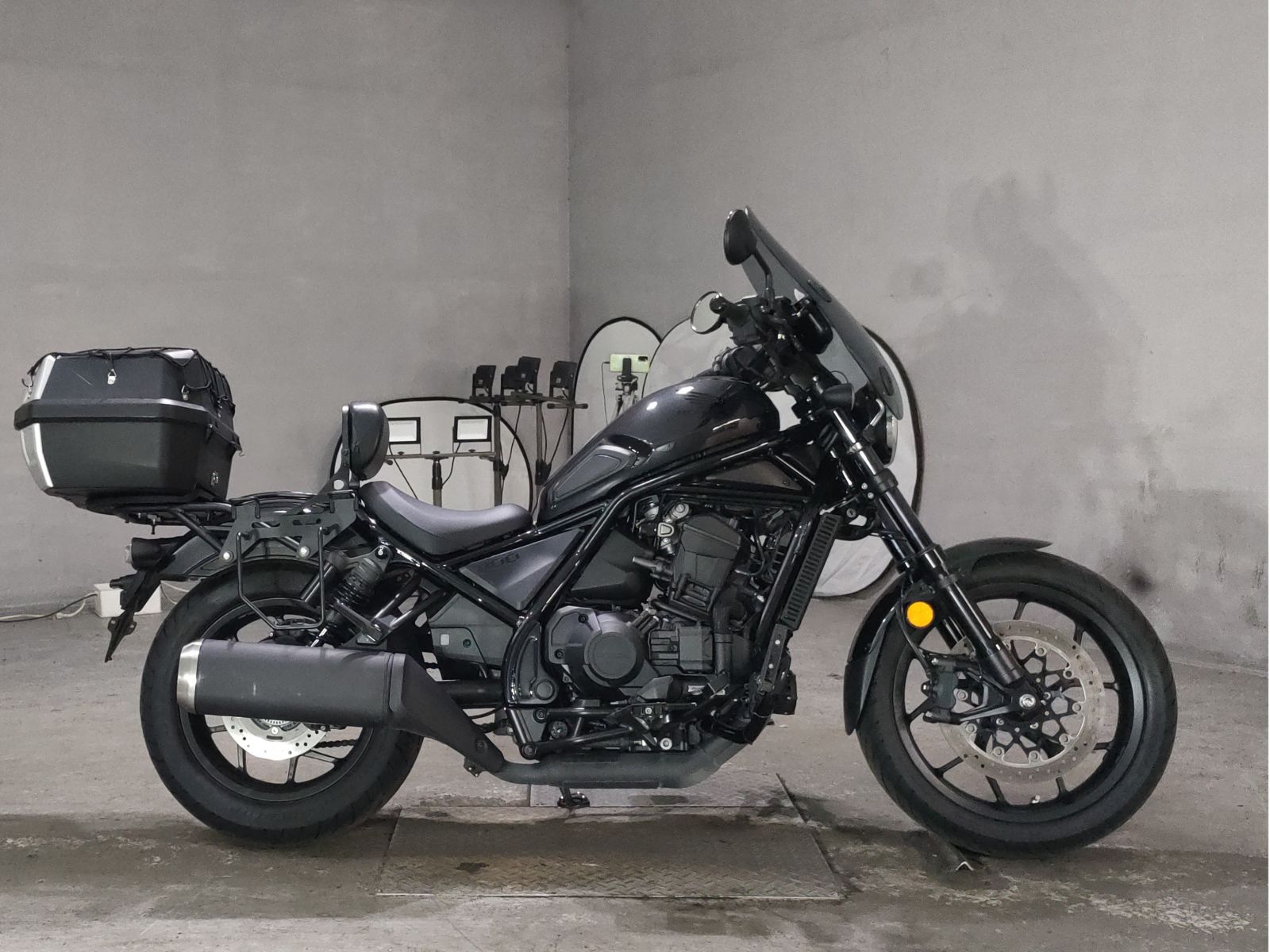 OTHER REBEL 1100DCT