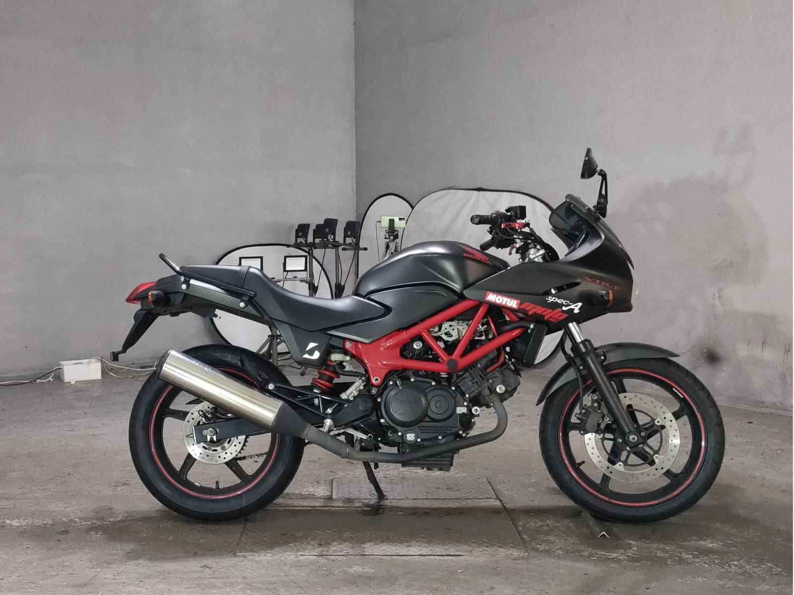 Honda VTR250F
