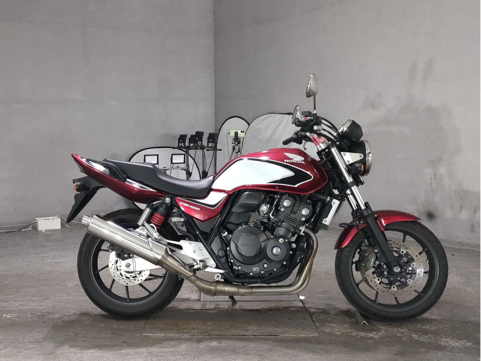 Honda CB400SFV-4
