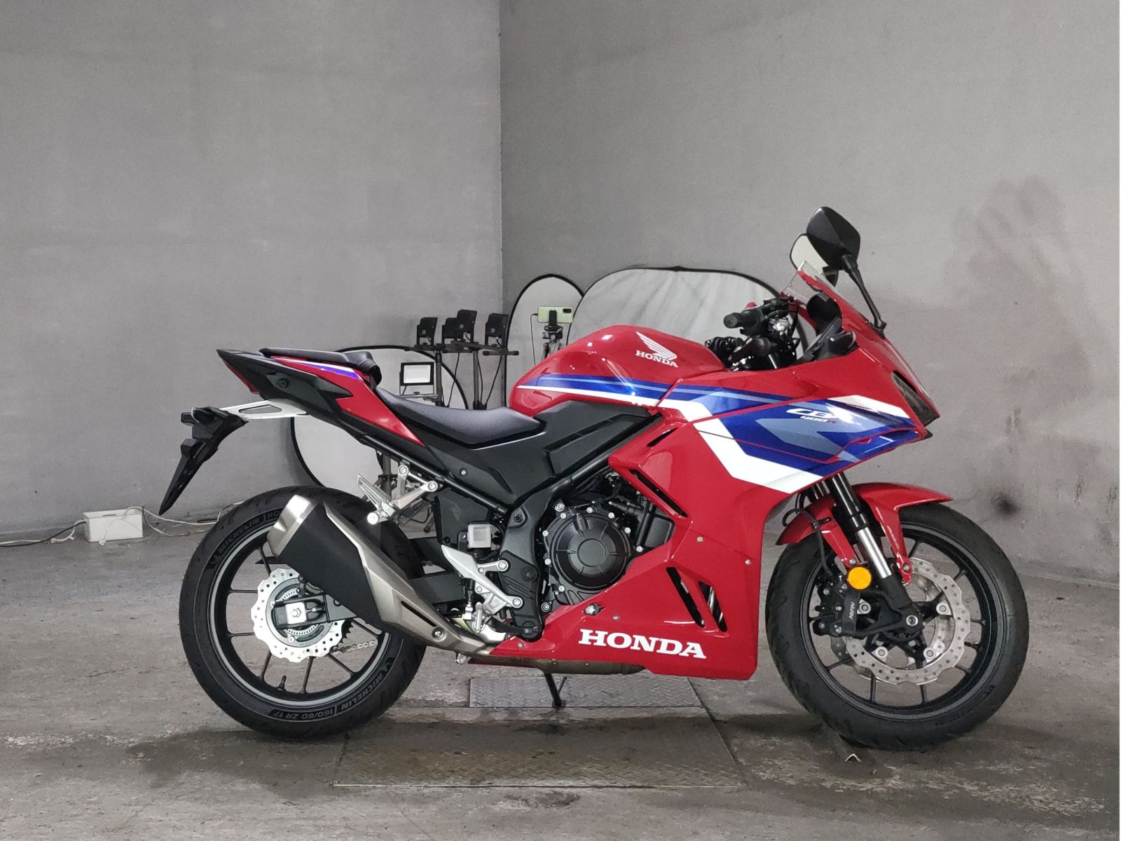 Honda CBR400R