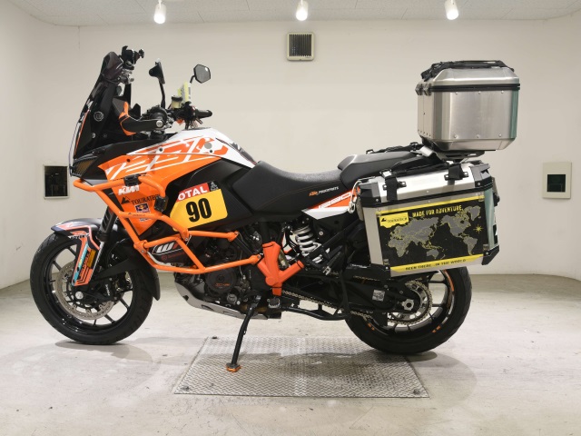 OTHER KTM1290 SUPER ADOBENS