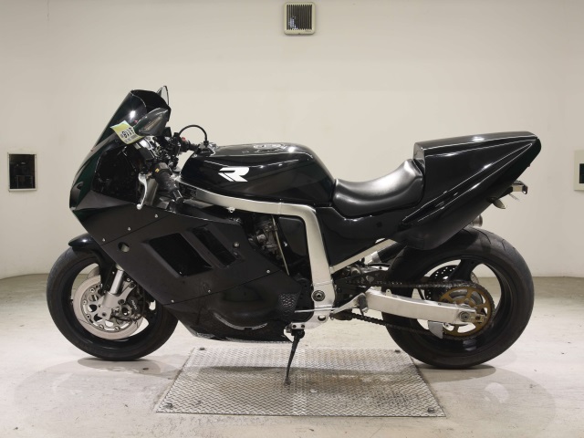 Suzuki GSX-R1100