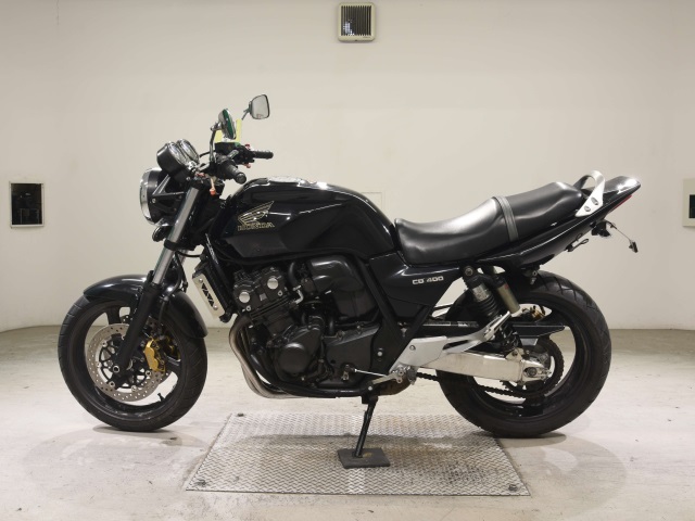 Honda CB400SFV-4