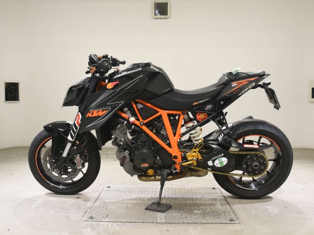 KTM KTM 1290 SUPER DUKE R