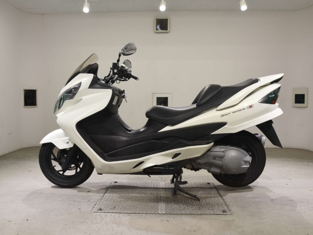 Suzuki SKYWAVE 250S-3