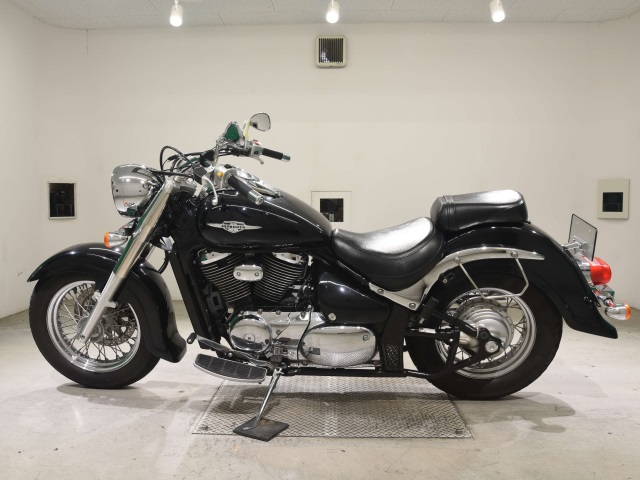 Suzuki INTRUDER 400 CLASSIC